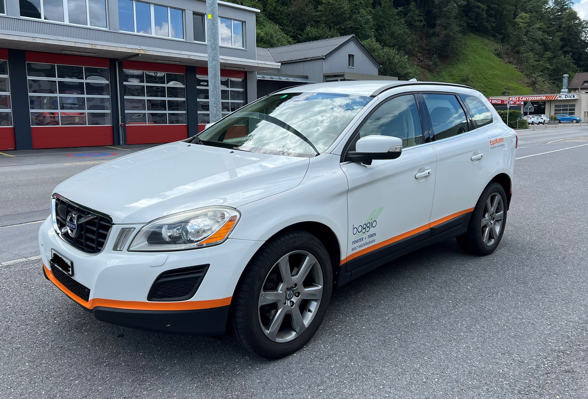 VOLVO XC60 T6 AWD Momentum Geartronic