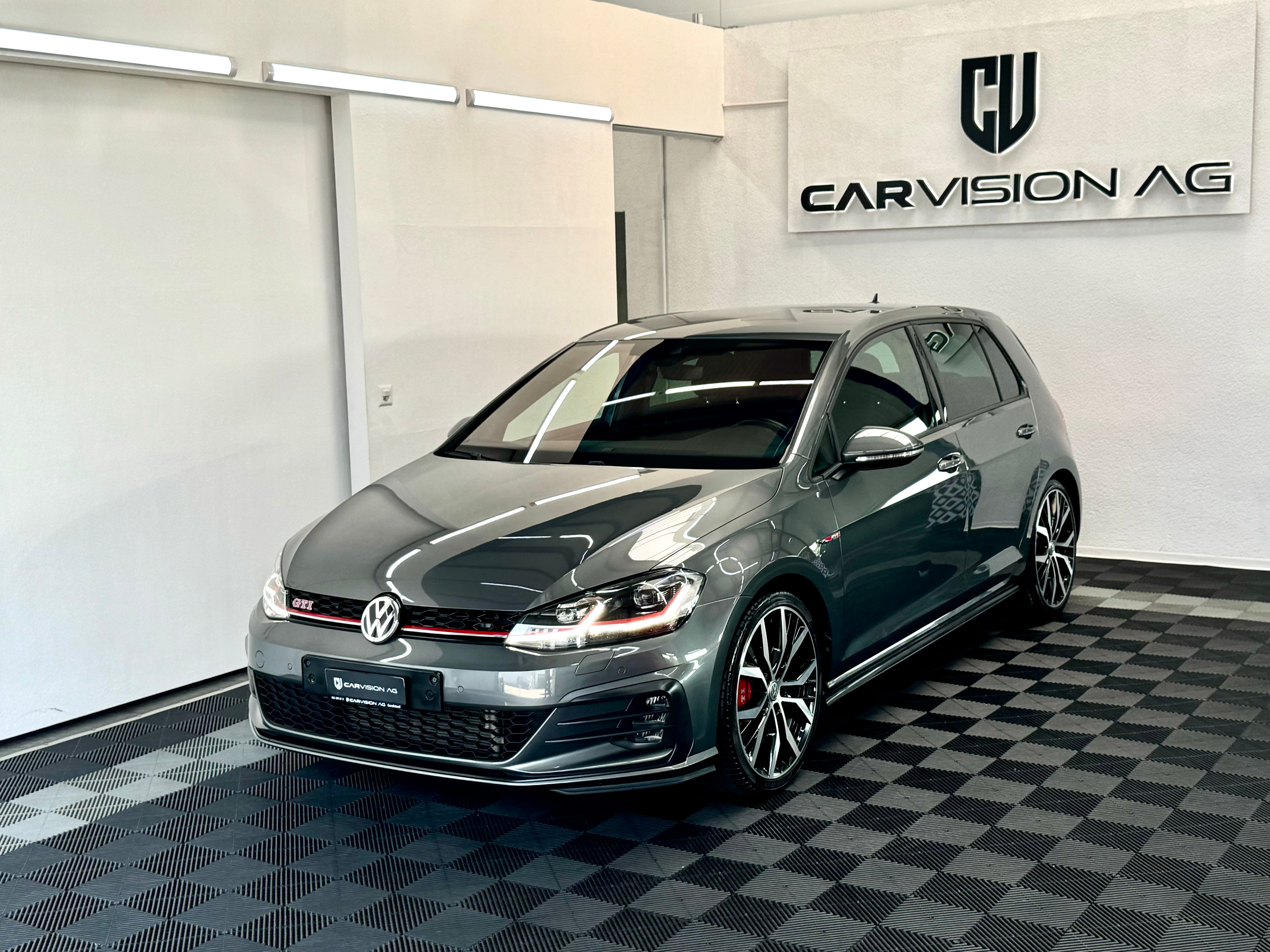 VW Golf 2.0 TSI GTI Performance DSG * Standheizung *