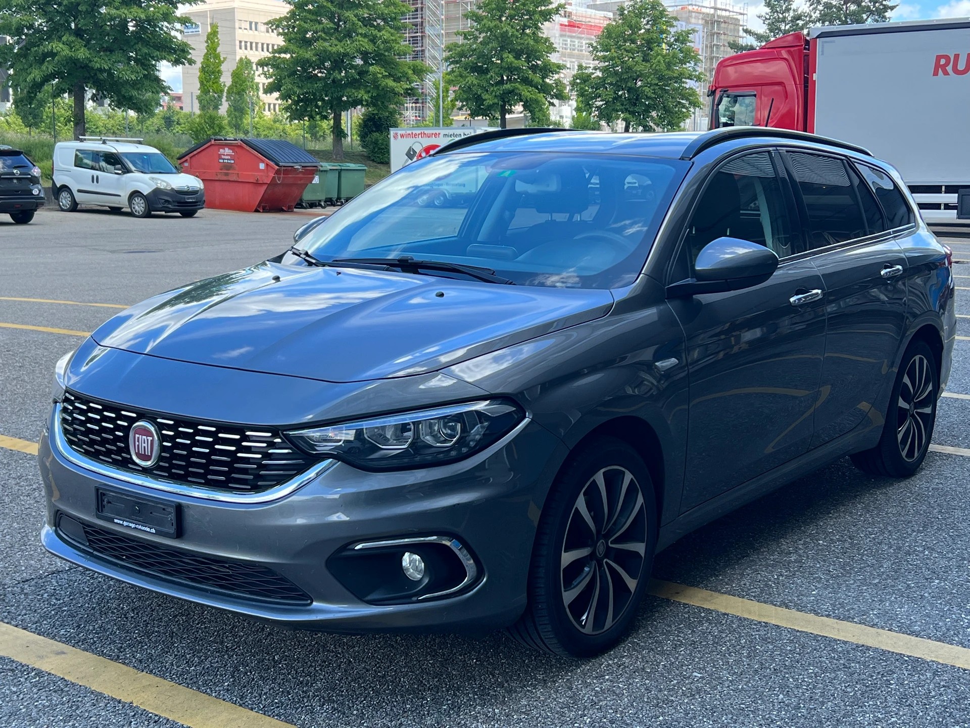 FIAT Tipo 1.6MJ Station Wagon Lounge DCT