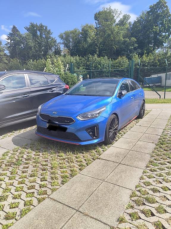 KIA ProCeed 1.6 T-GDi GT DCT