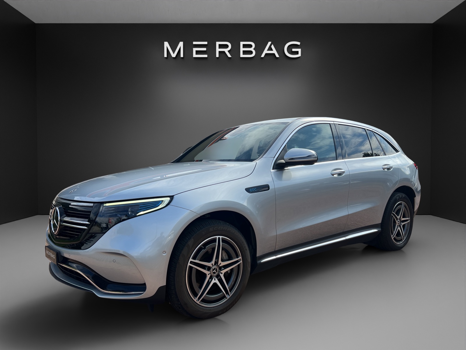 MERCEDES-BENZ EQC 400 AMG Line 4Matic