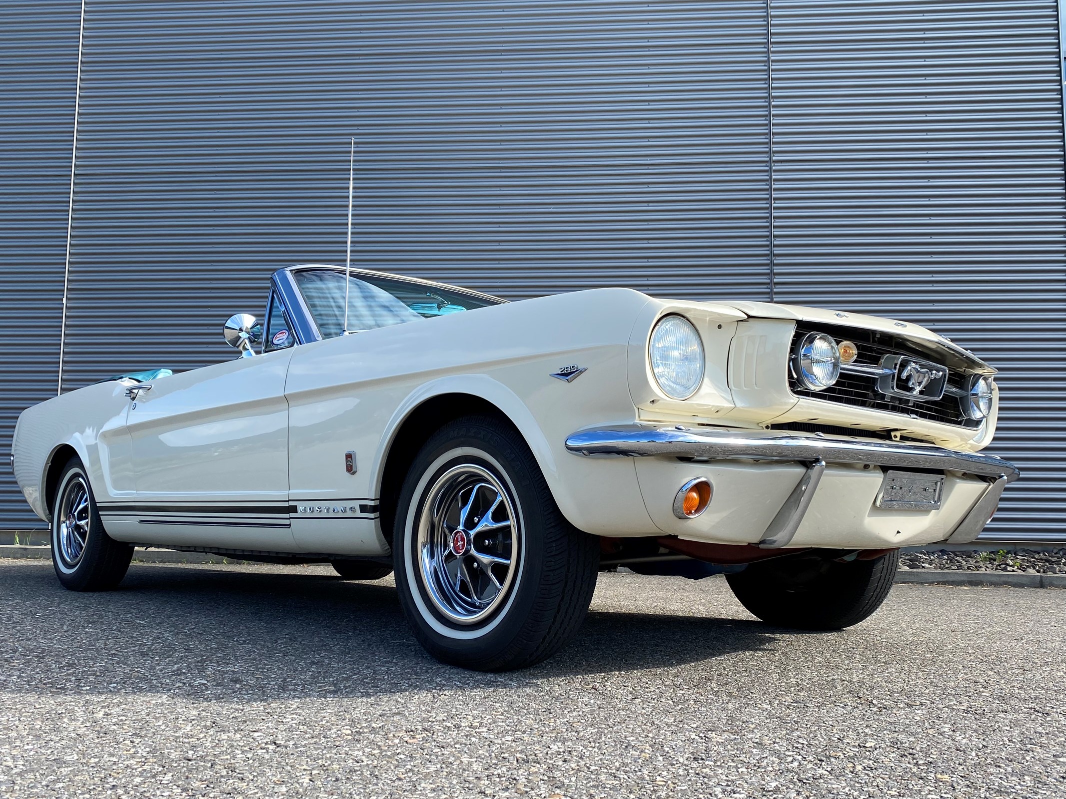 FORD MUSTANG Cabriolet