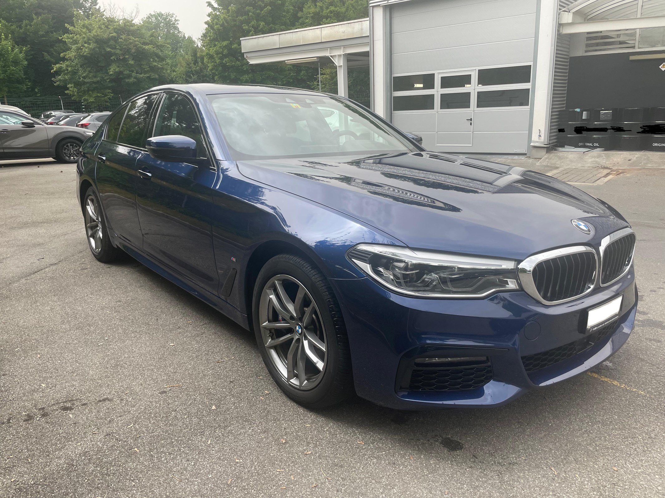 BMW 530e xDrive Pure M Sport Edition Steptronic