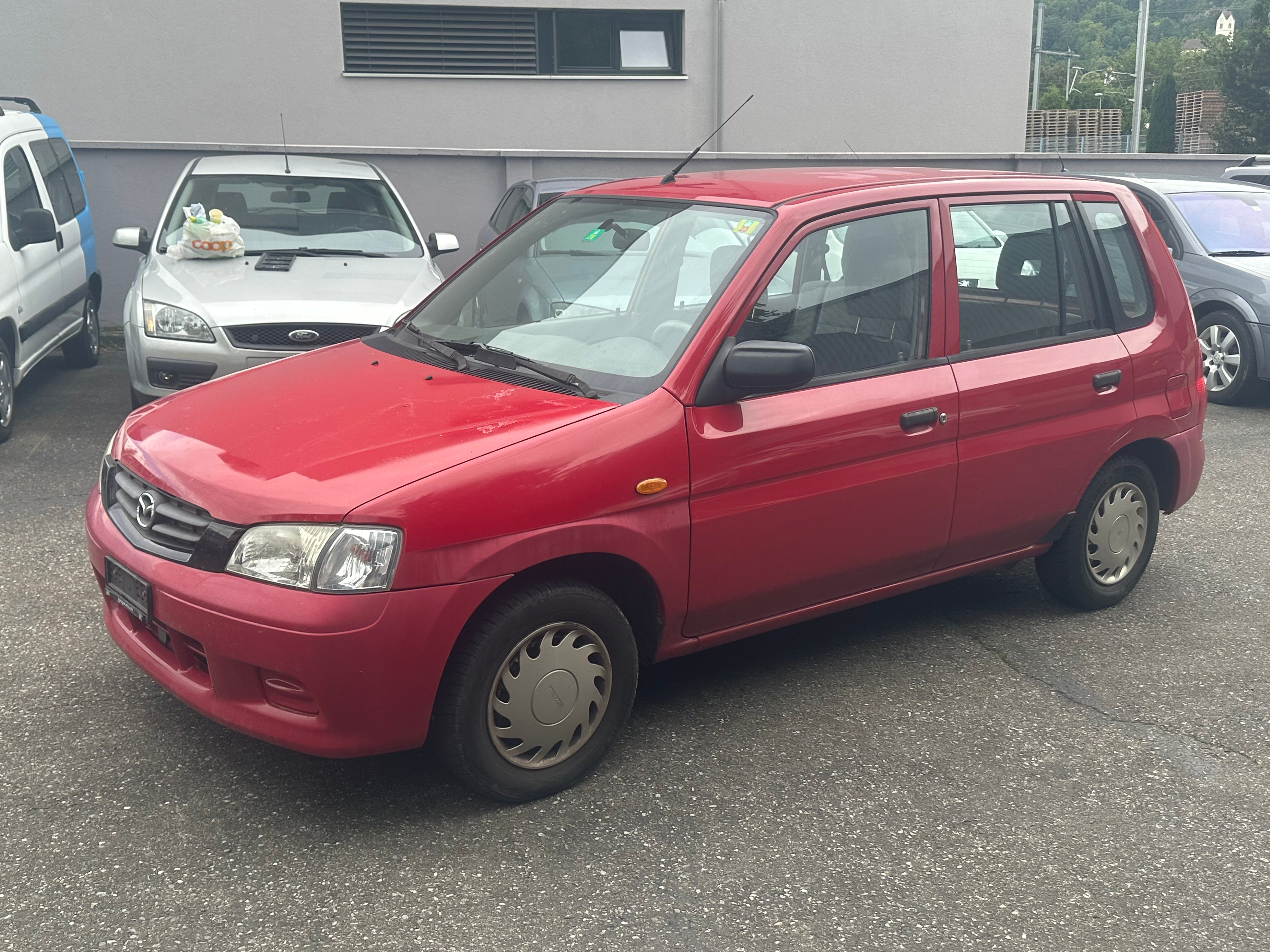 MAZDA Demio 1.3i-16 Youngster