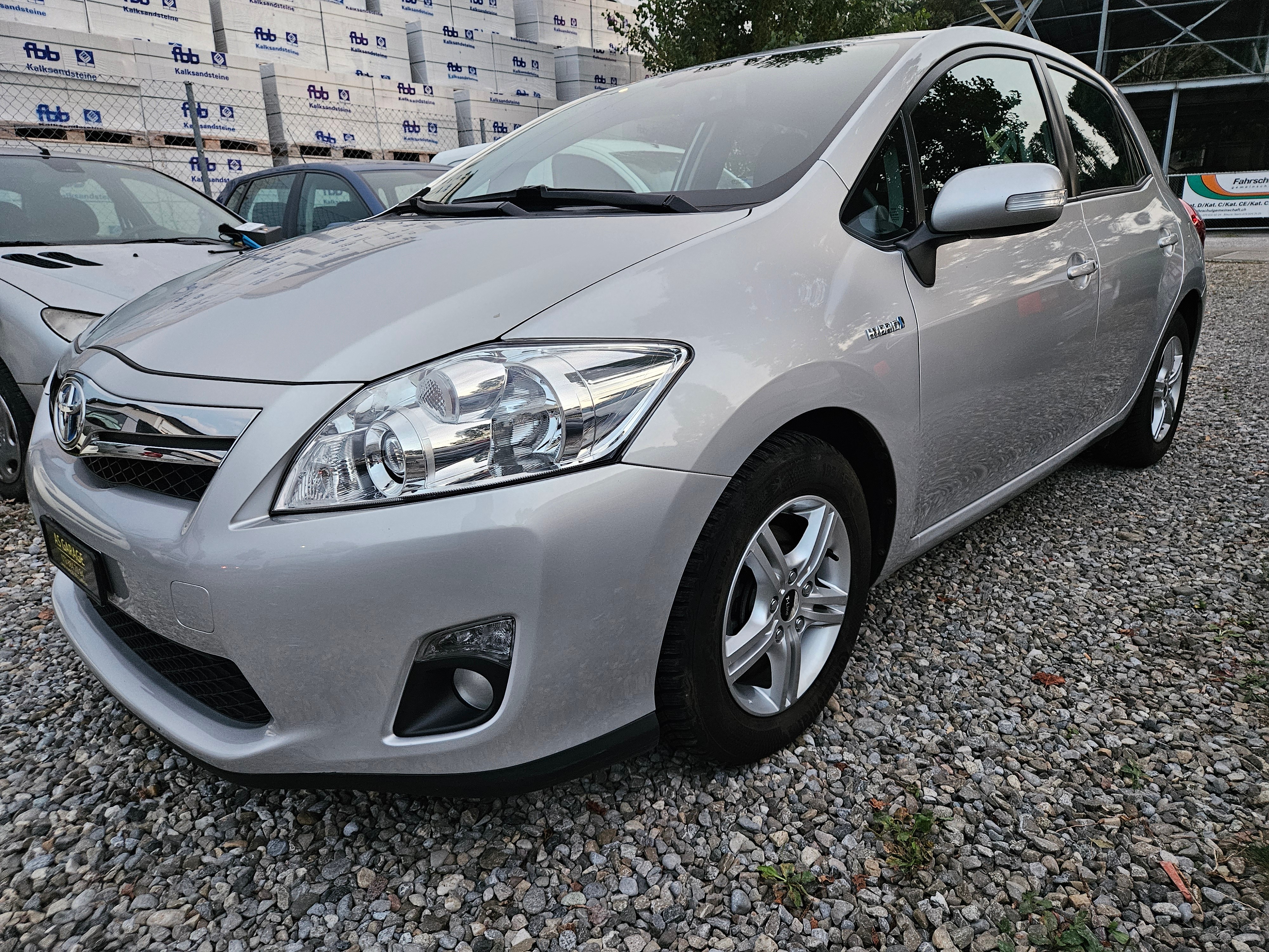 TOYOTA Auris 1.8 16V HSD Linea Sol