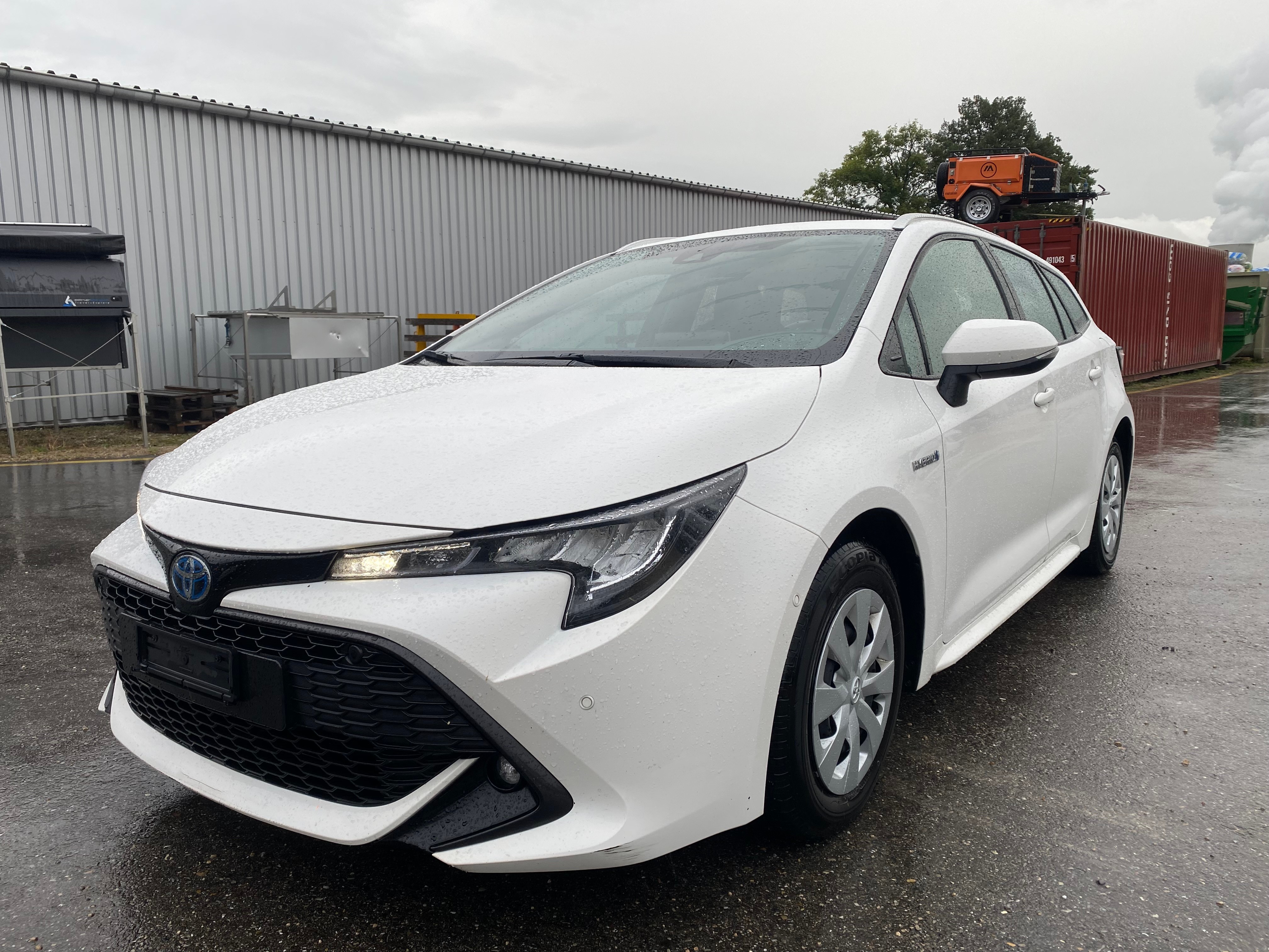 TOYOTA Corolla Touring Sports 1.8 HSD Active e-CVT