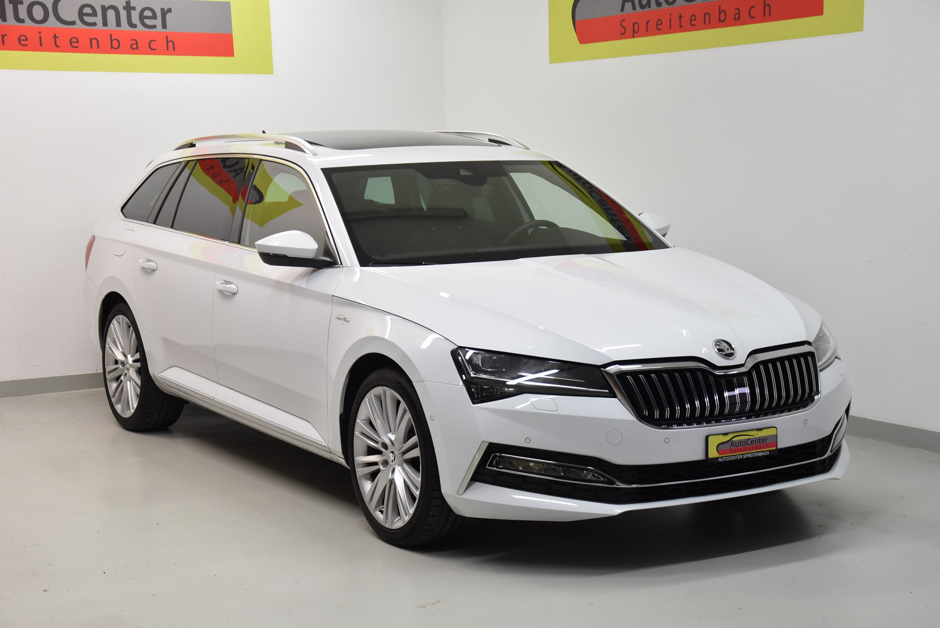 SKODA Superb Combi 2.0 TDi L&K 4x4 DSG