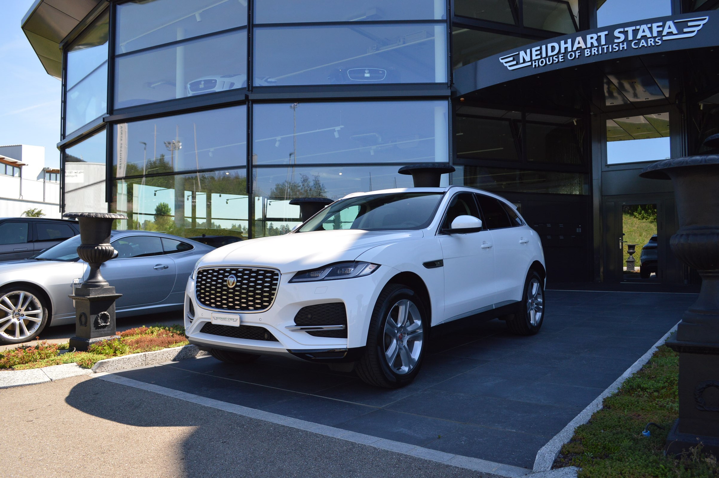 JAGUAR F-Pace 2.0 P250 SE AWD