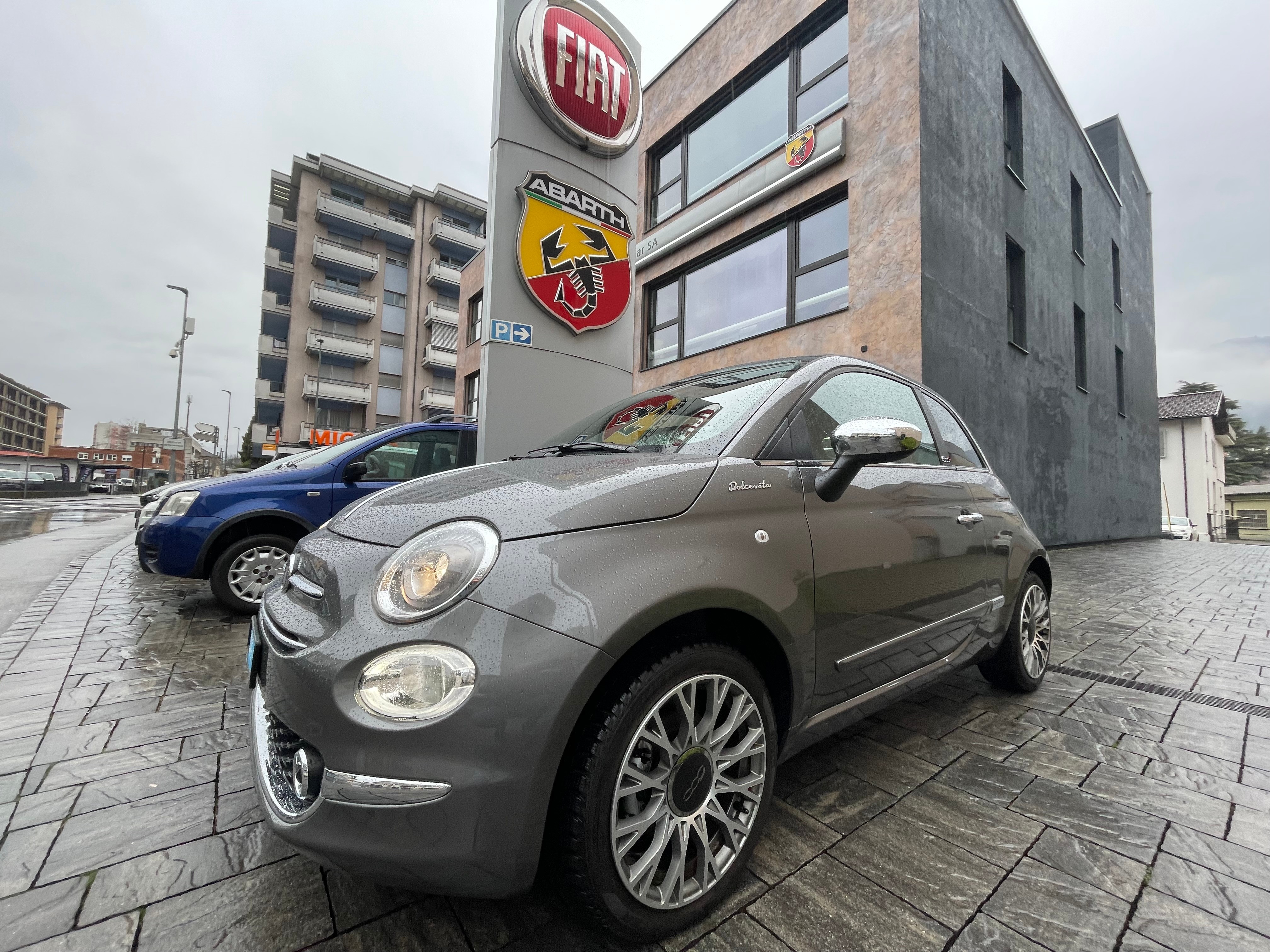 FIAT 500C 1.0 N3 MildHybrid Dolcevita