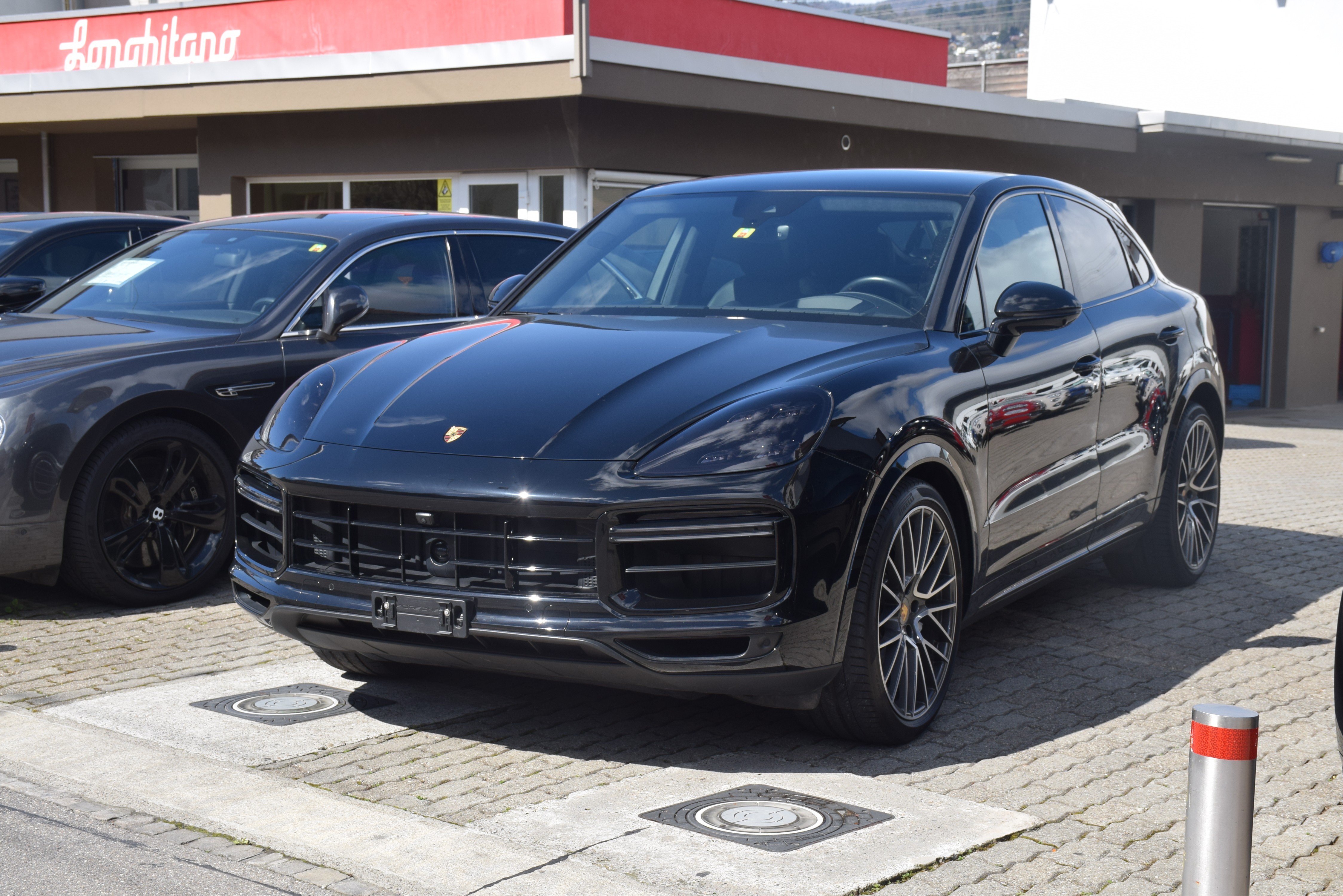 PORSCHE Cayenne Turbo Coupé