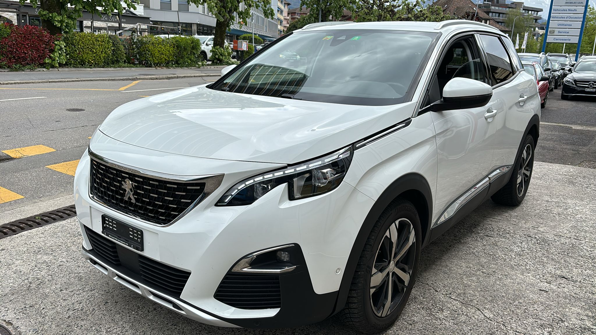 PEUGEOT 3008 1.5 BlueHDi Allure EAT