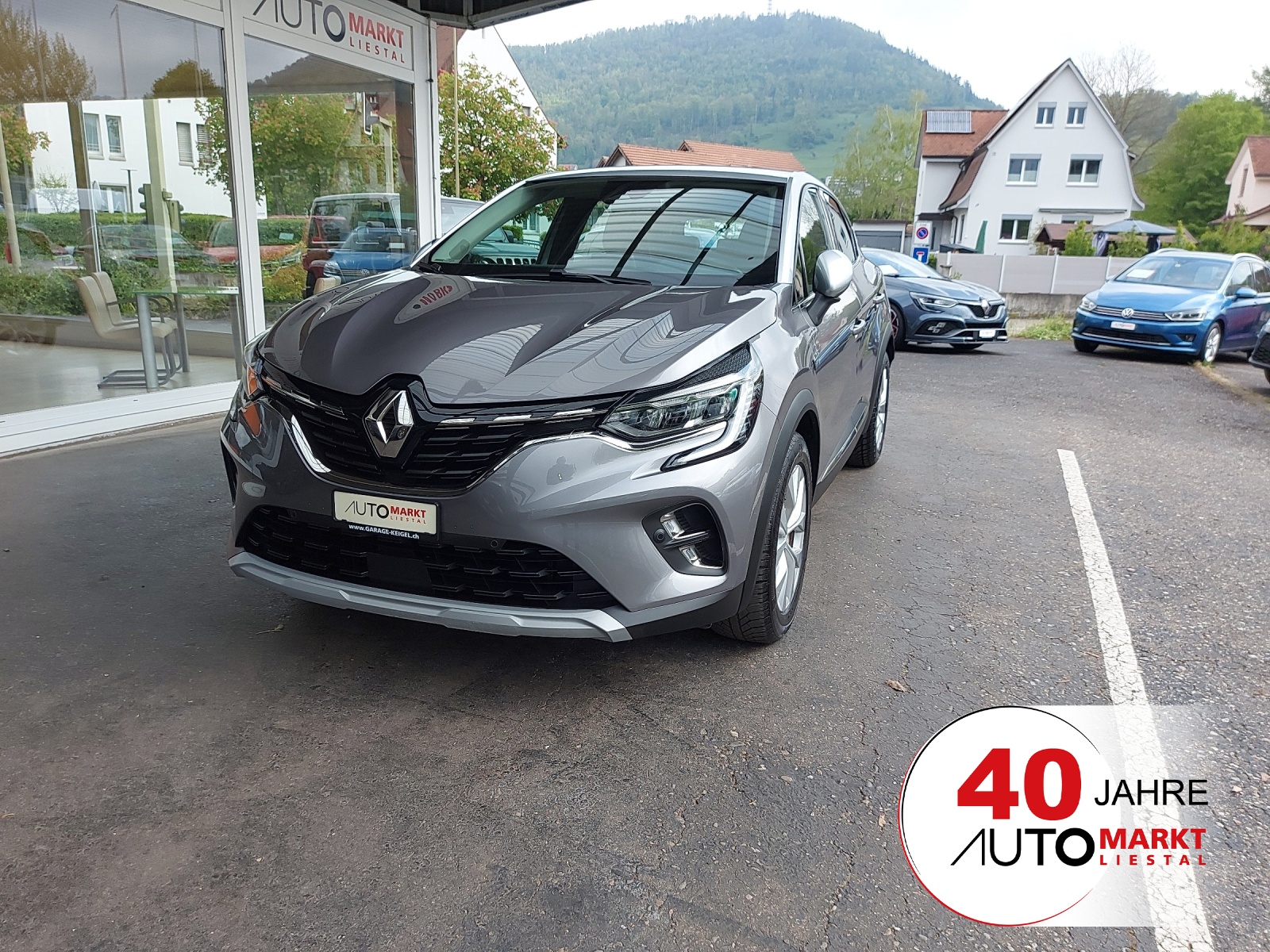 RENAULT Captur 1.3 TCe EDC Intens EDC