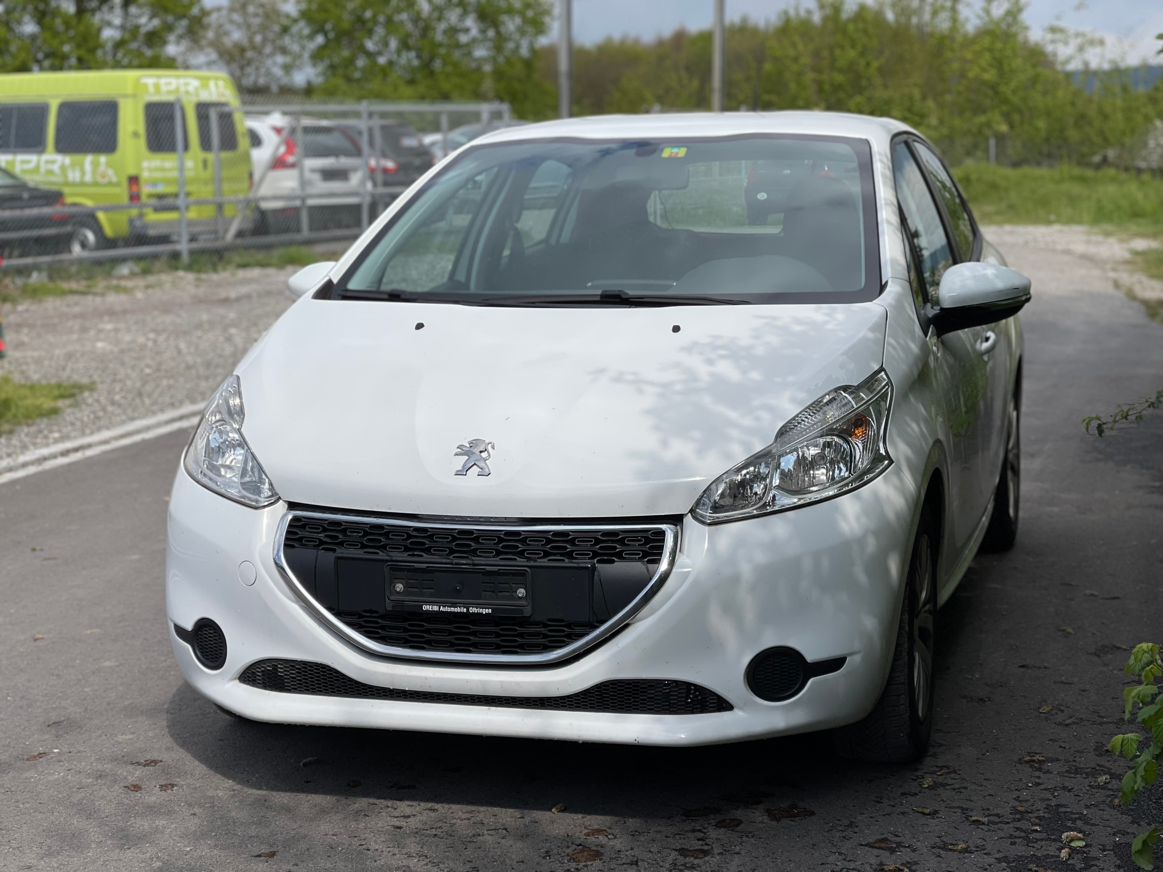 PEUGEOT 208 1.2 VTI Active