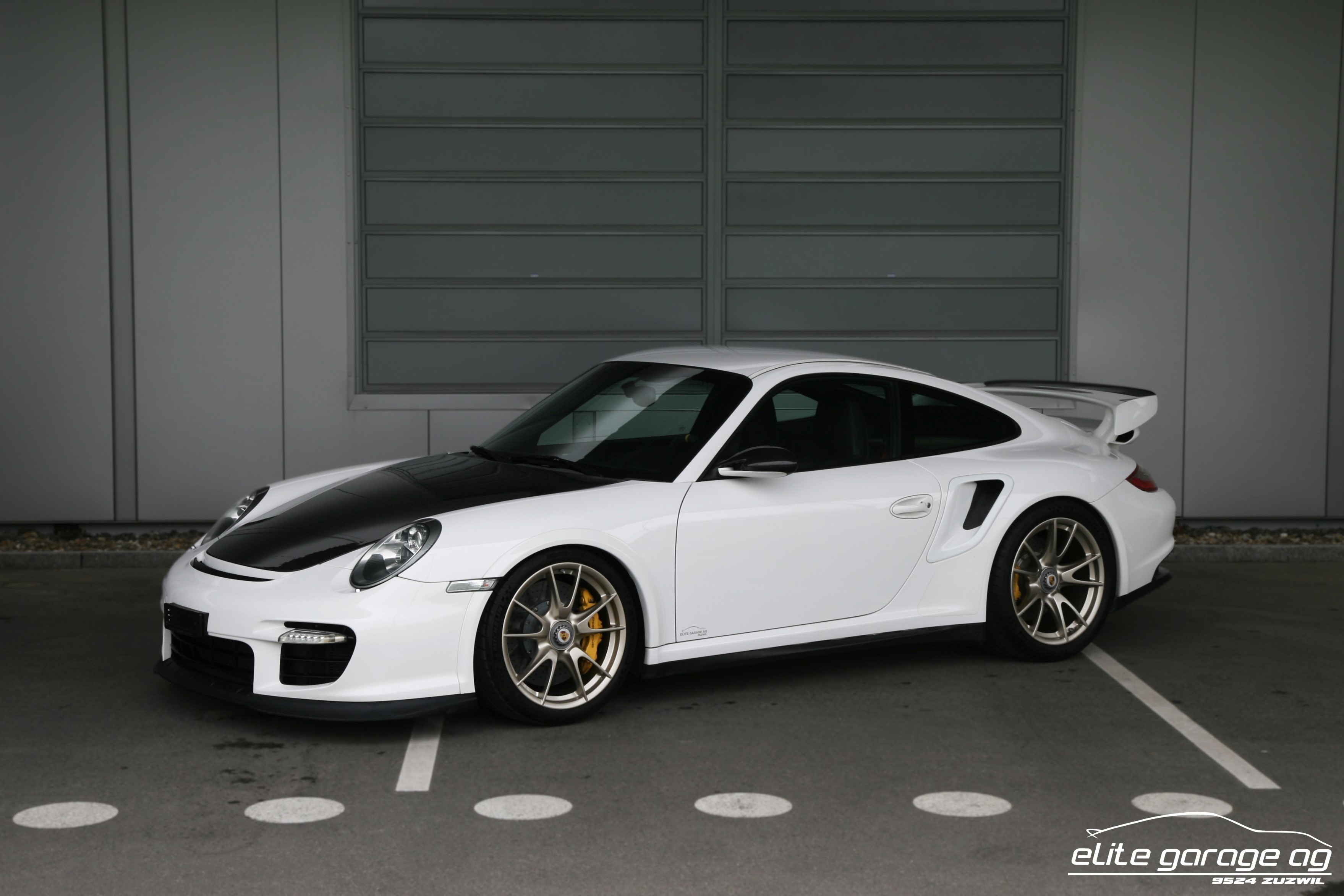 PORSCHE 911 GT2 RS-RECREATION