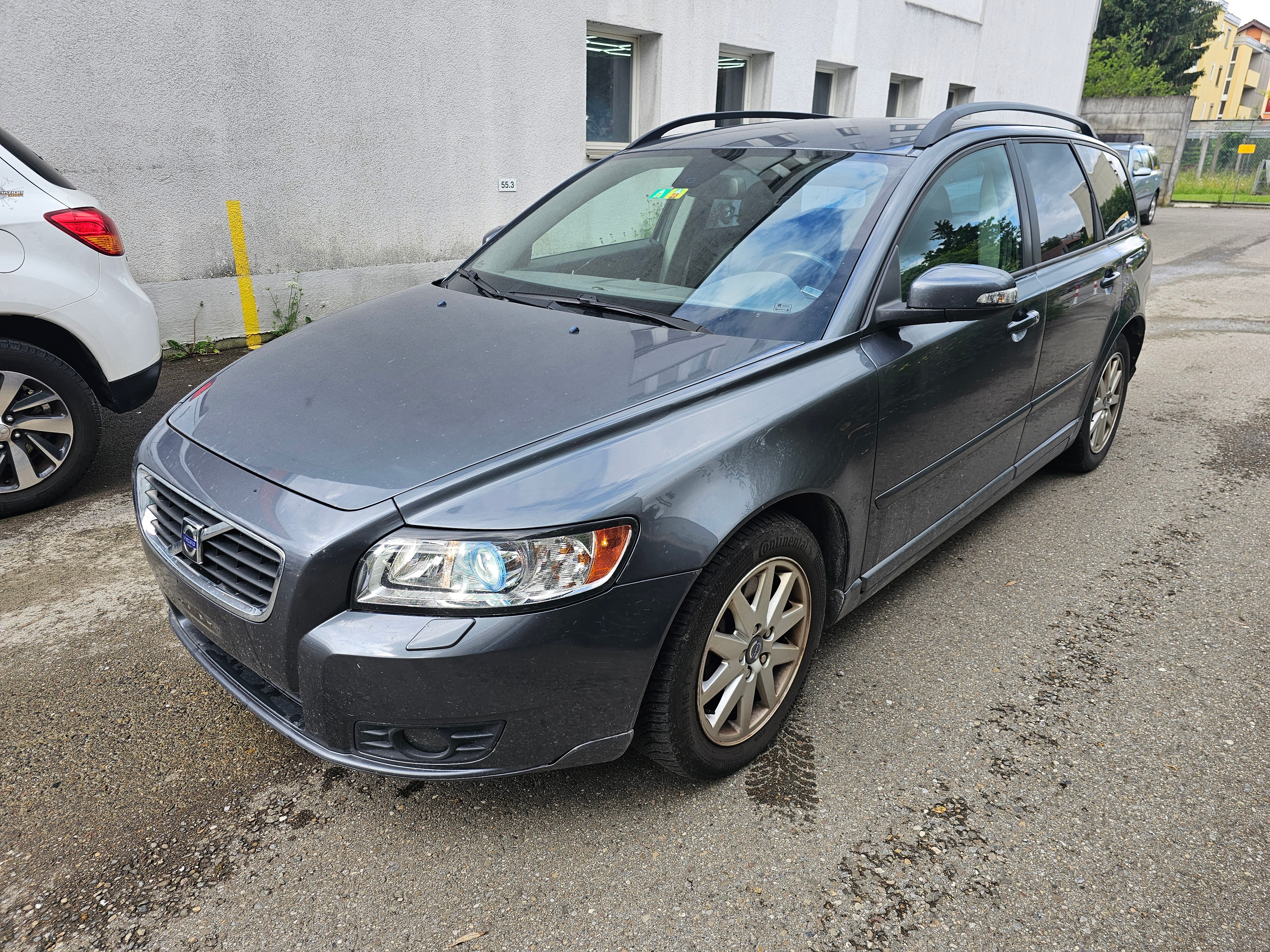 VOLVO V50 2.0D Momentum Powershift