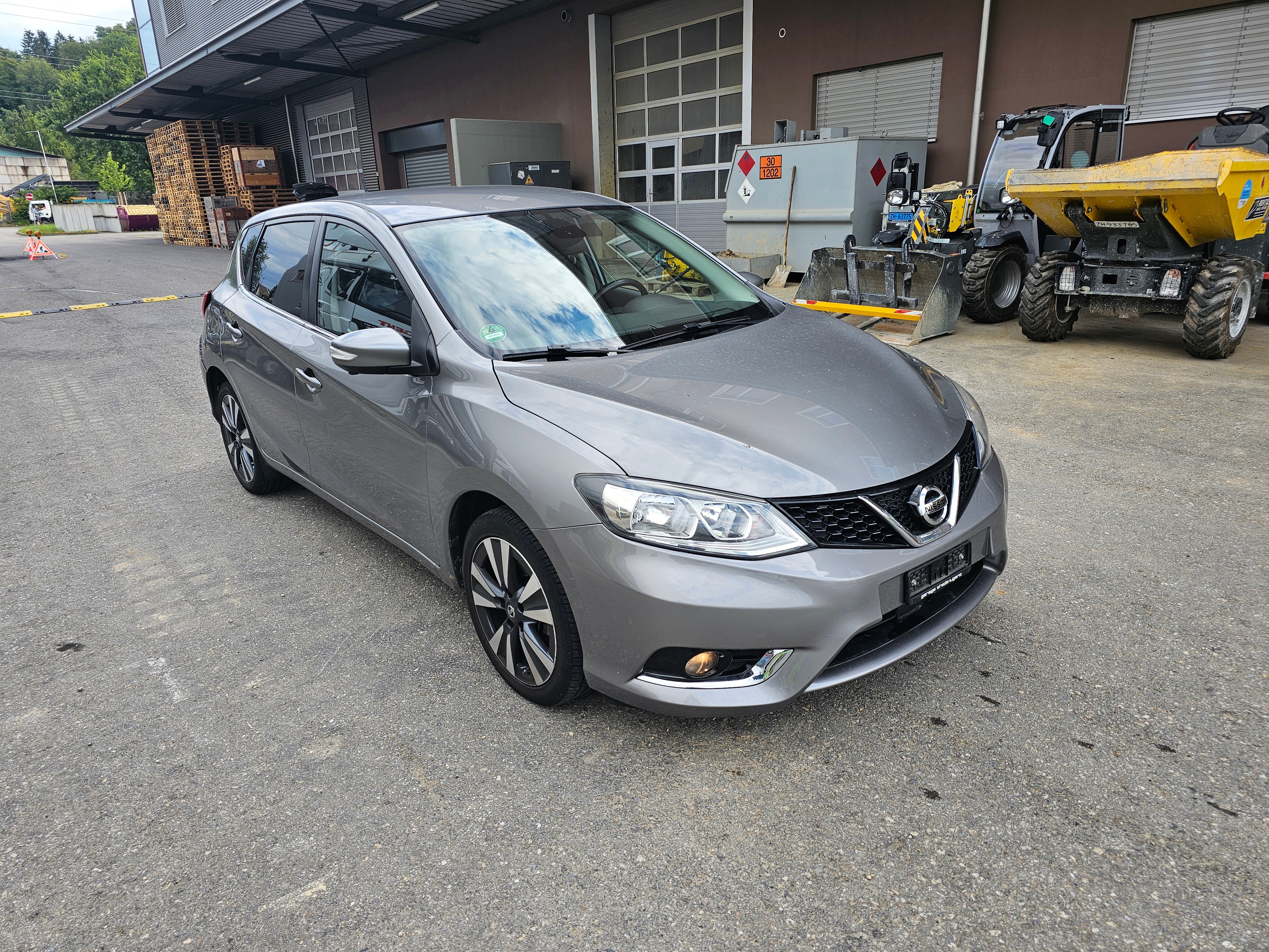 NISSAN Pulsar 1.2 DIG-T N-Connecta Xtronic CVT