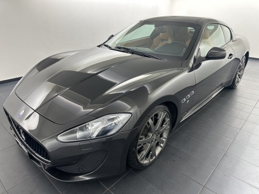 MASERATI GranTurismo Sport