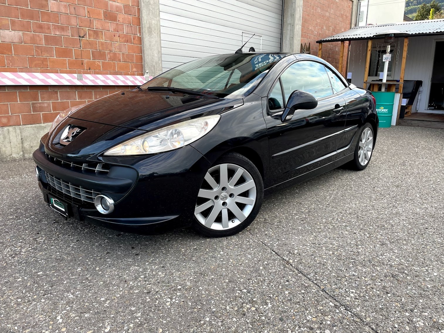 PEUGEOT 207 CC 1.6 16V Turbo Platinium Edition