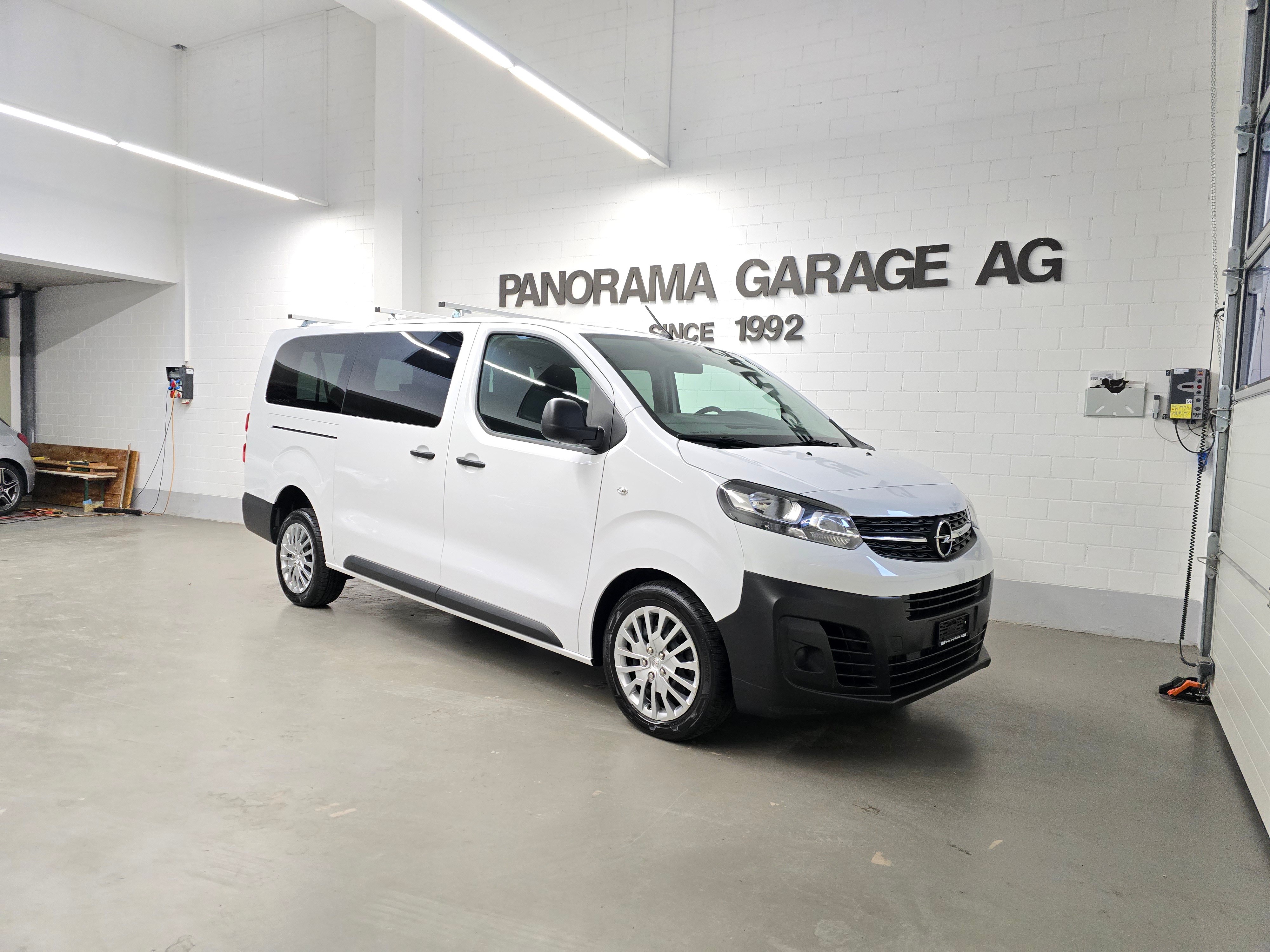 OPEL Vivaro Combi 3.5t 2.0 CDTI Essentia s/s L