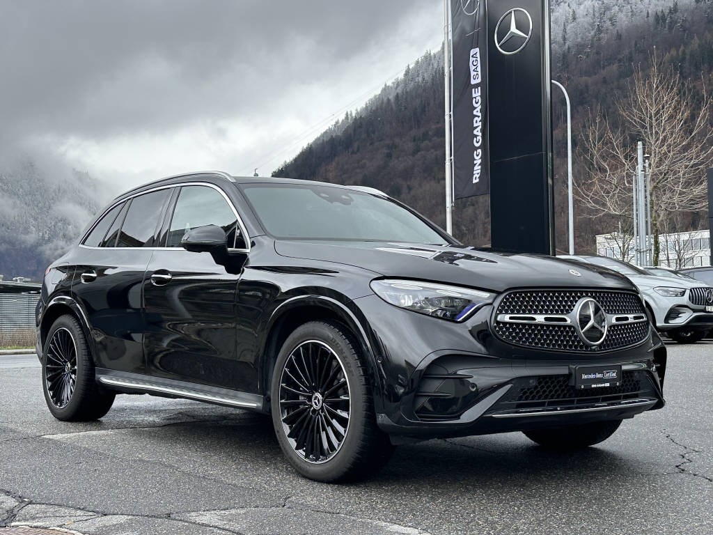 MERCEDES-BENZ GLC 300 AMG Line 4matic