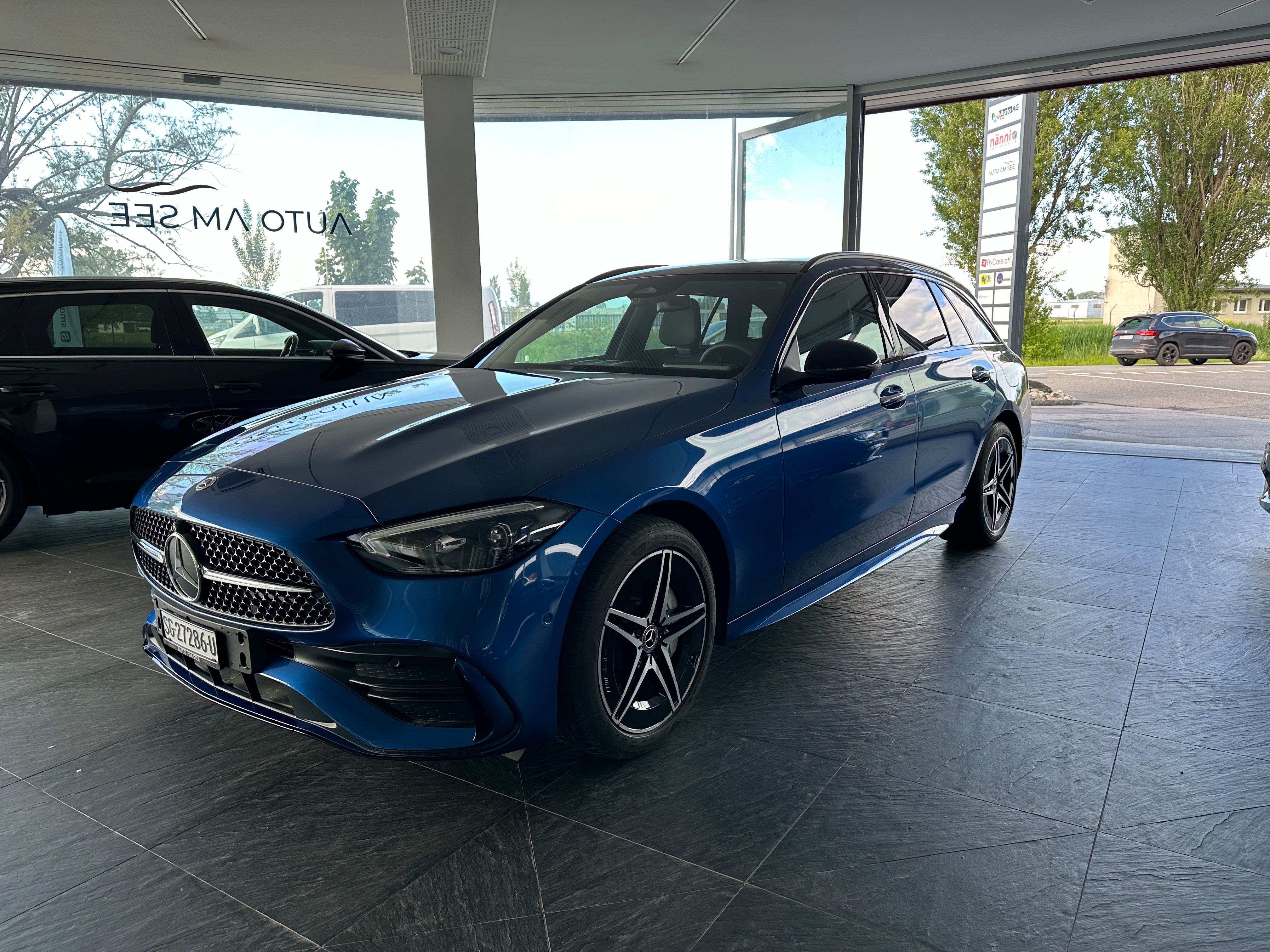 MERCEDES-BENZ C 300 e T AMG Line