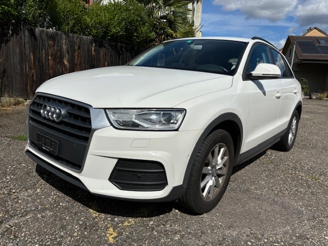 AUDI Q3 1.4 TFSI sport S-tronic