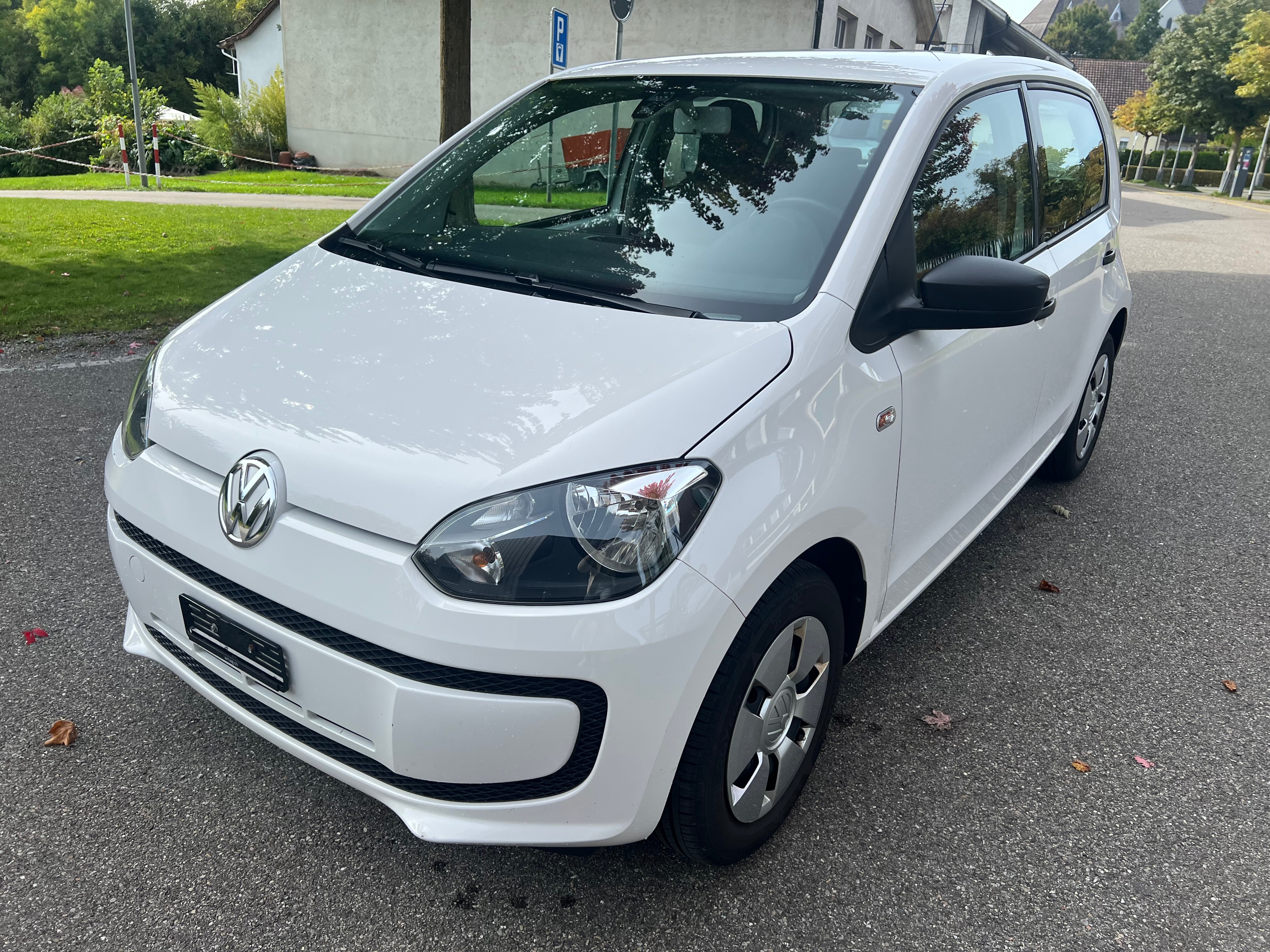 VW Up 1.0 take up