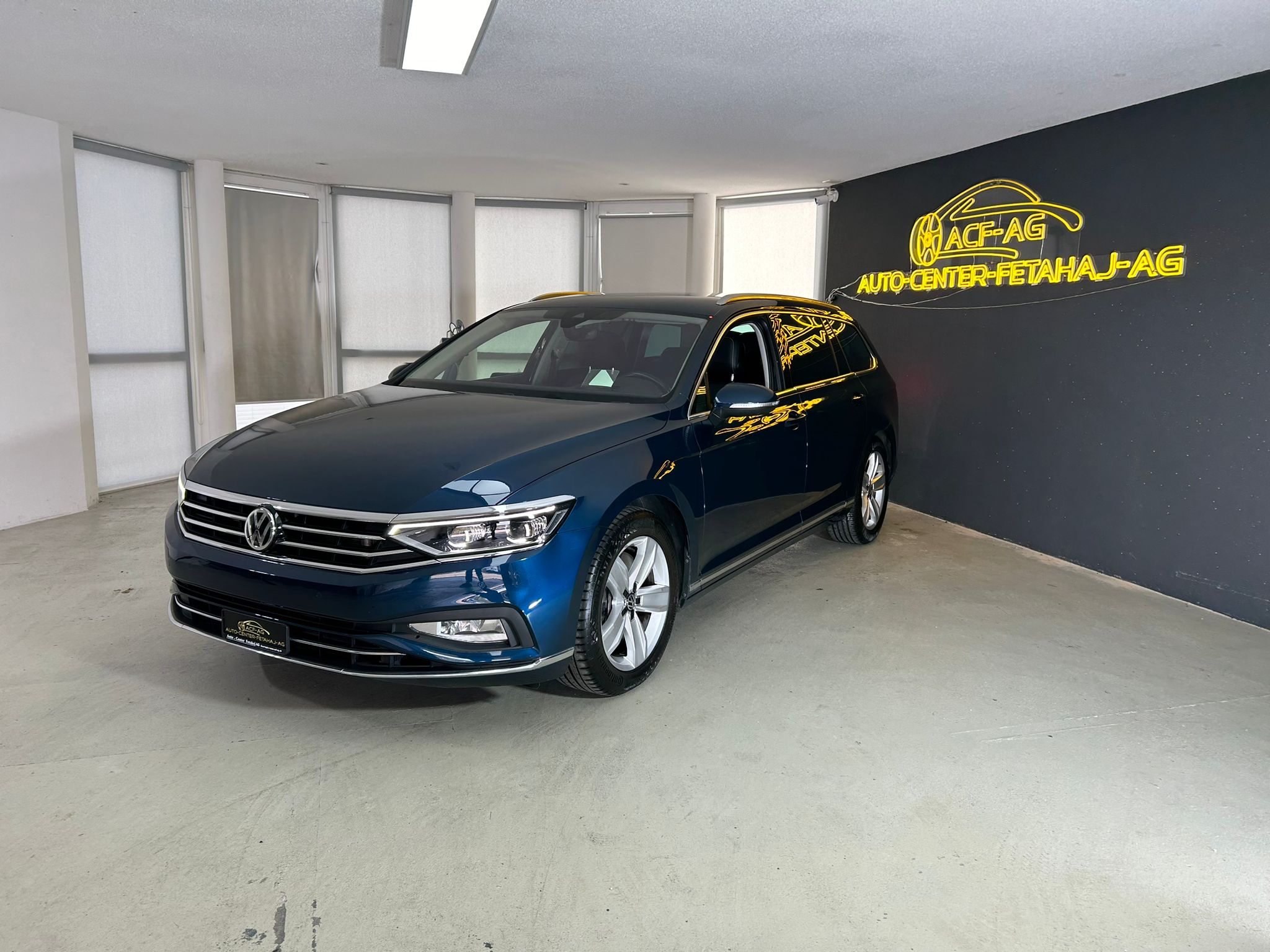 VW Passat Variant 2.0 TSI R-Line Edition 4Motion DSG