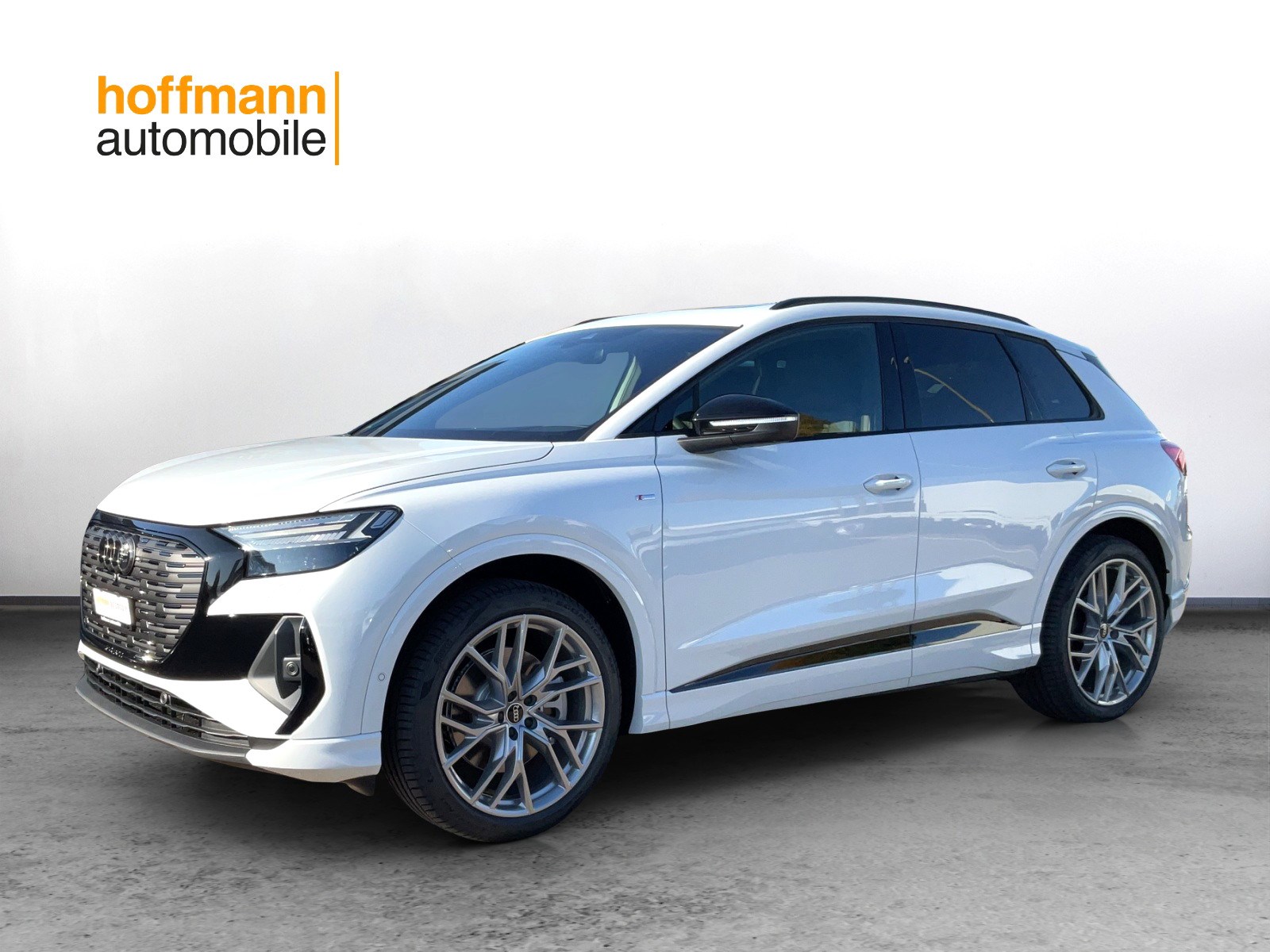 AUDI Q4 e-tron 45 Attraction quattro