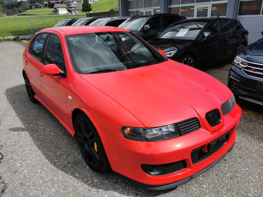 SEAT Leon 1.8 T Cupra R