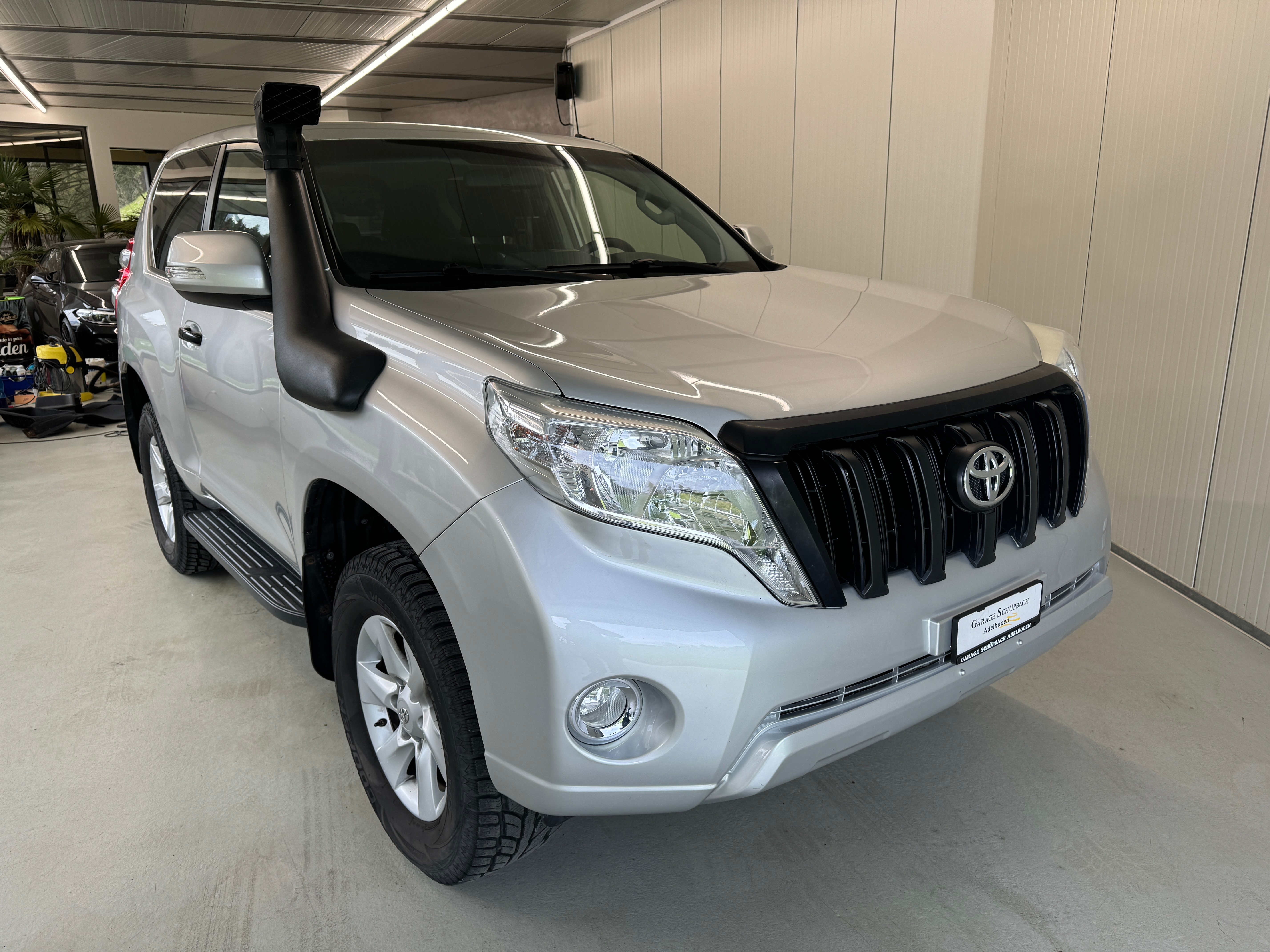 TOYOTA Land Cruiser 3.0 TD Terra