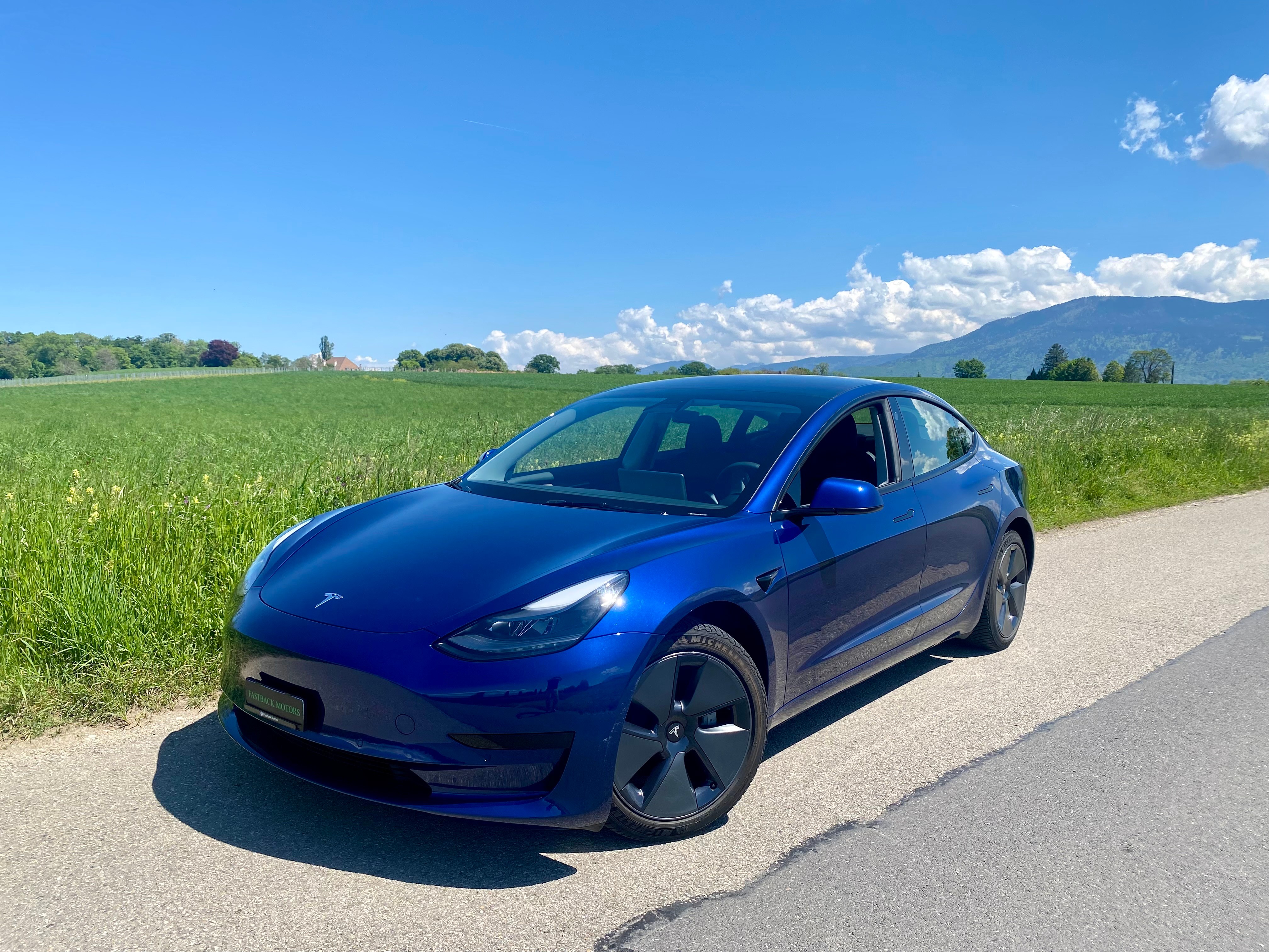 TESLA Model 3