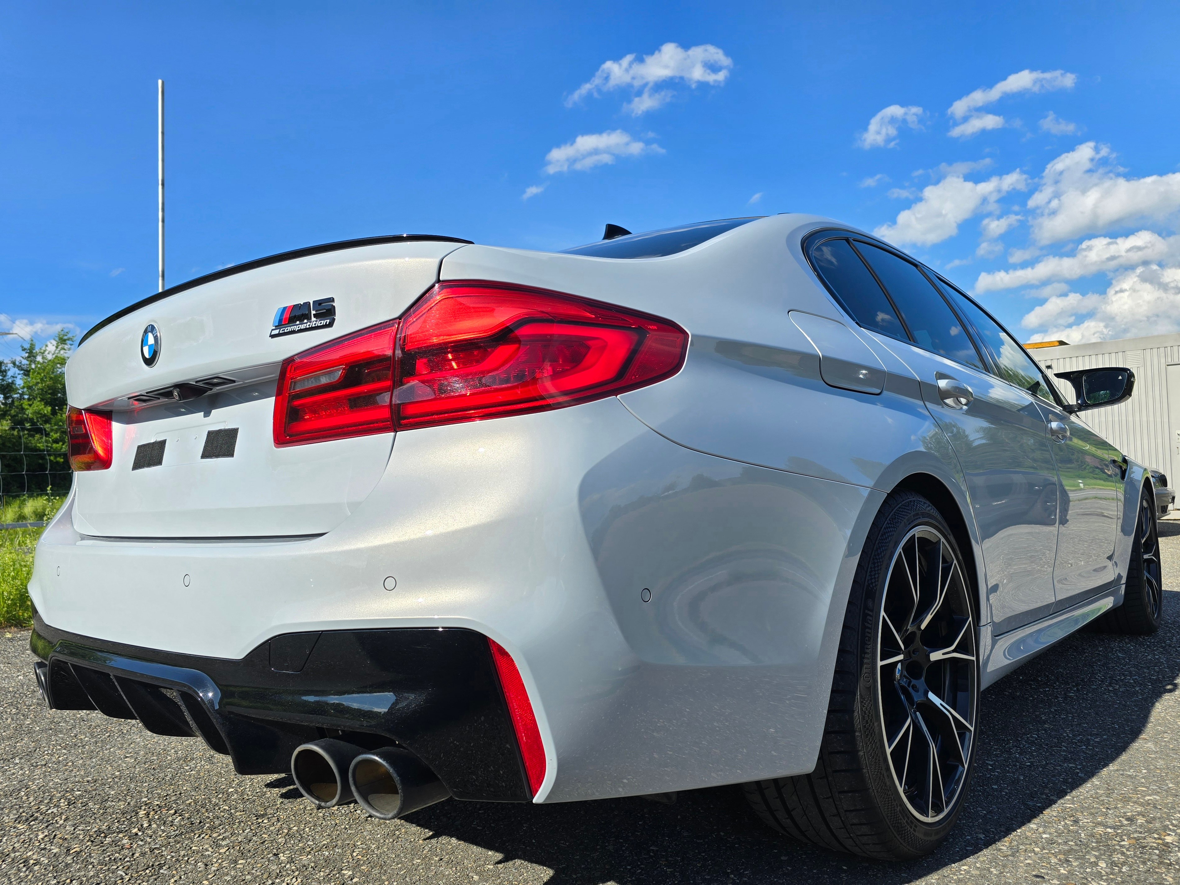 BMW M5 xDrive Competition INDIVIDUAL GRIS HOCKENHEIM