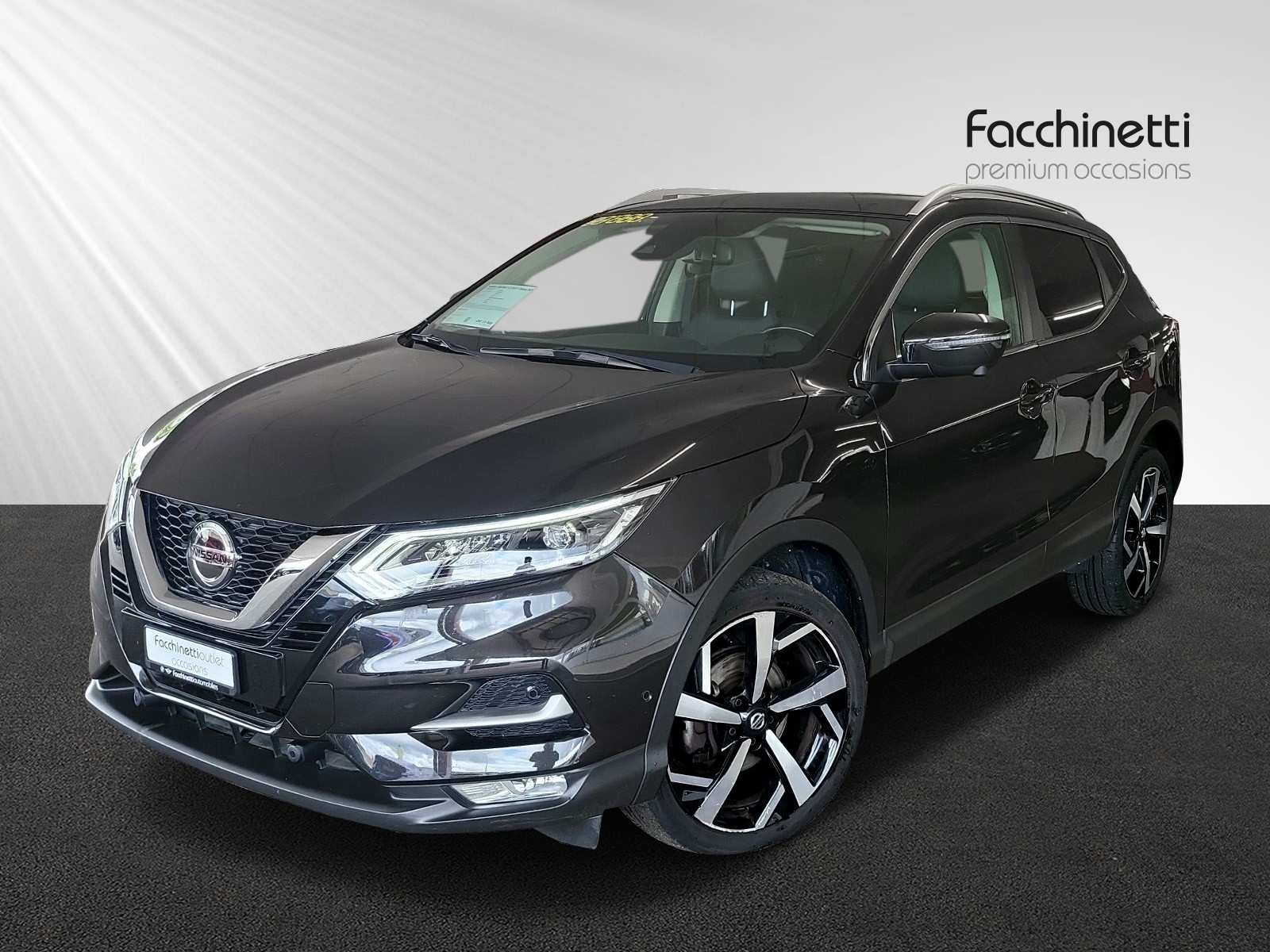 NISSAN Qashqai 1.3 DIG-T tekna DCT