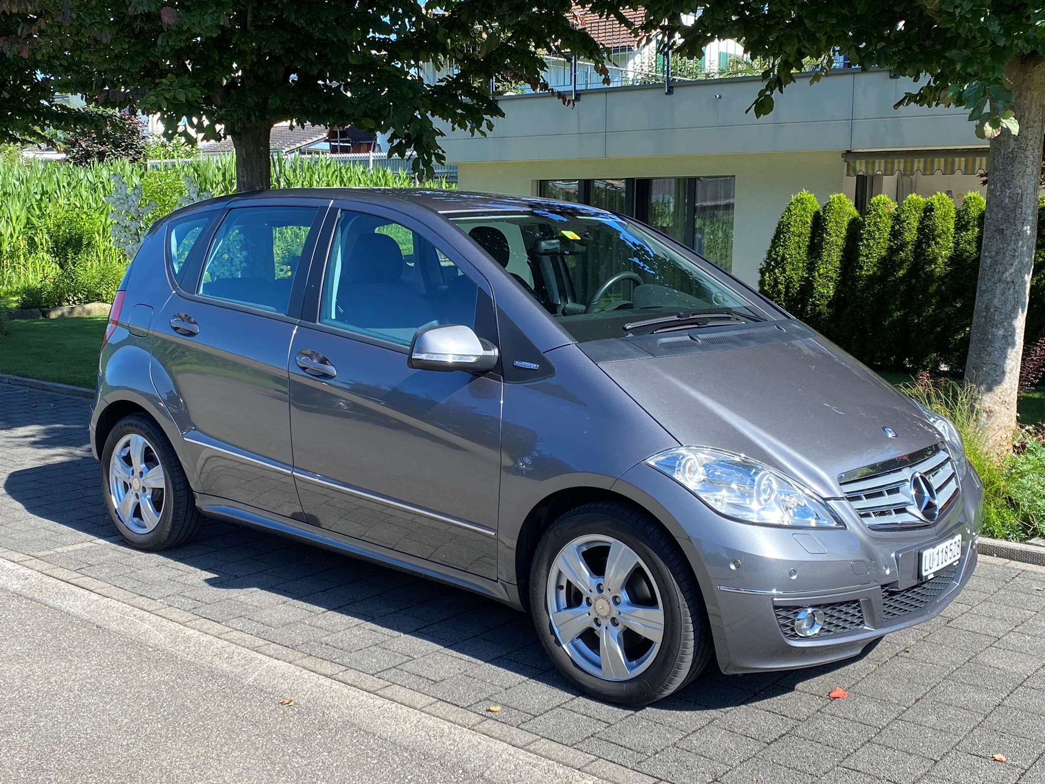 MERCEDES-BENZ A 180 (170) BlueEfficiency Selection