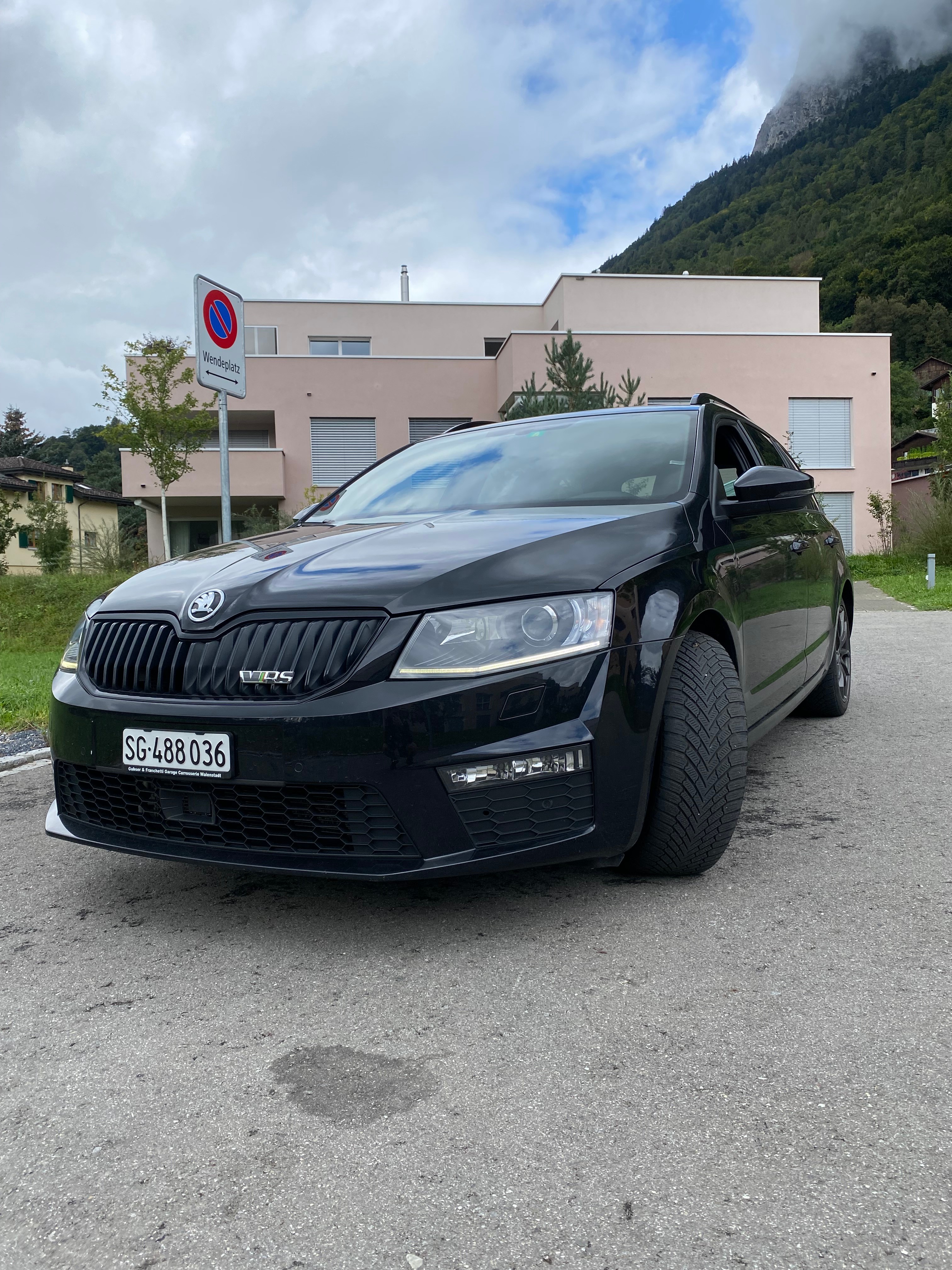 SKODA Octavia Combi 2.0 TDI RS Prag 4x4 DSG