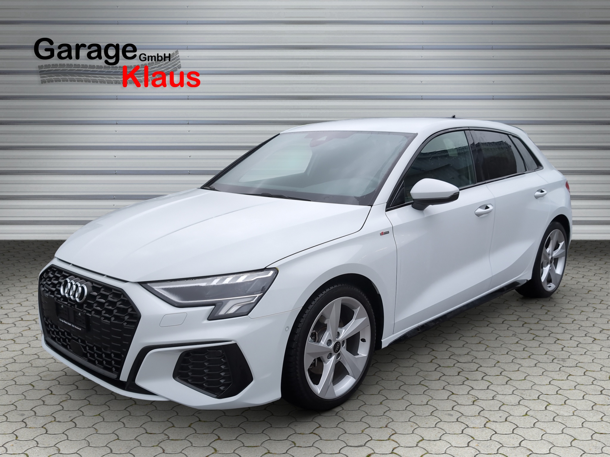 AUDI A3 Sportback 40 TFSI S line quattro