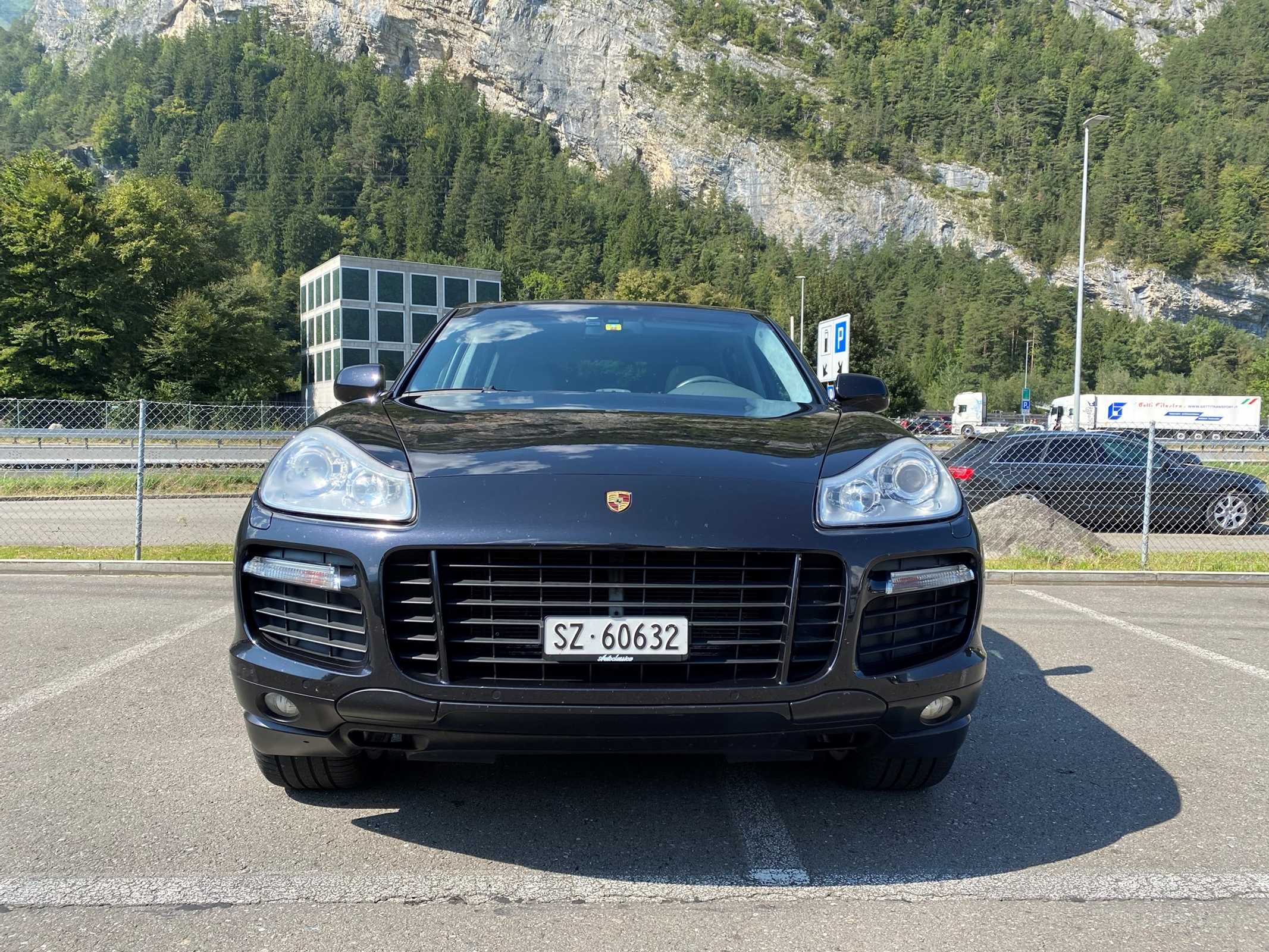 PORSCHE Cayenne GTS Tiptronic