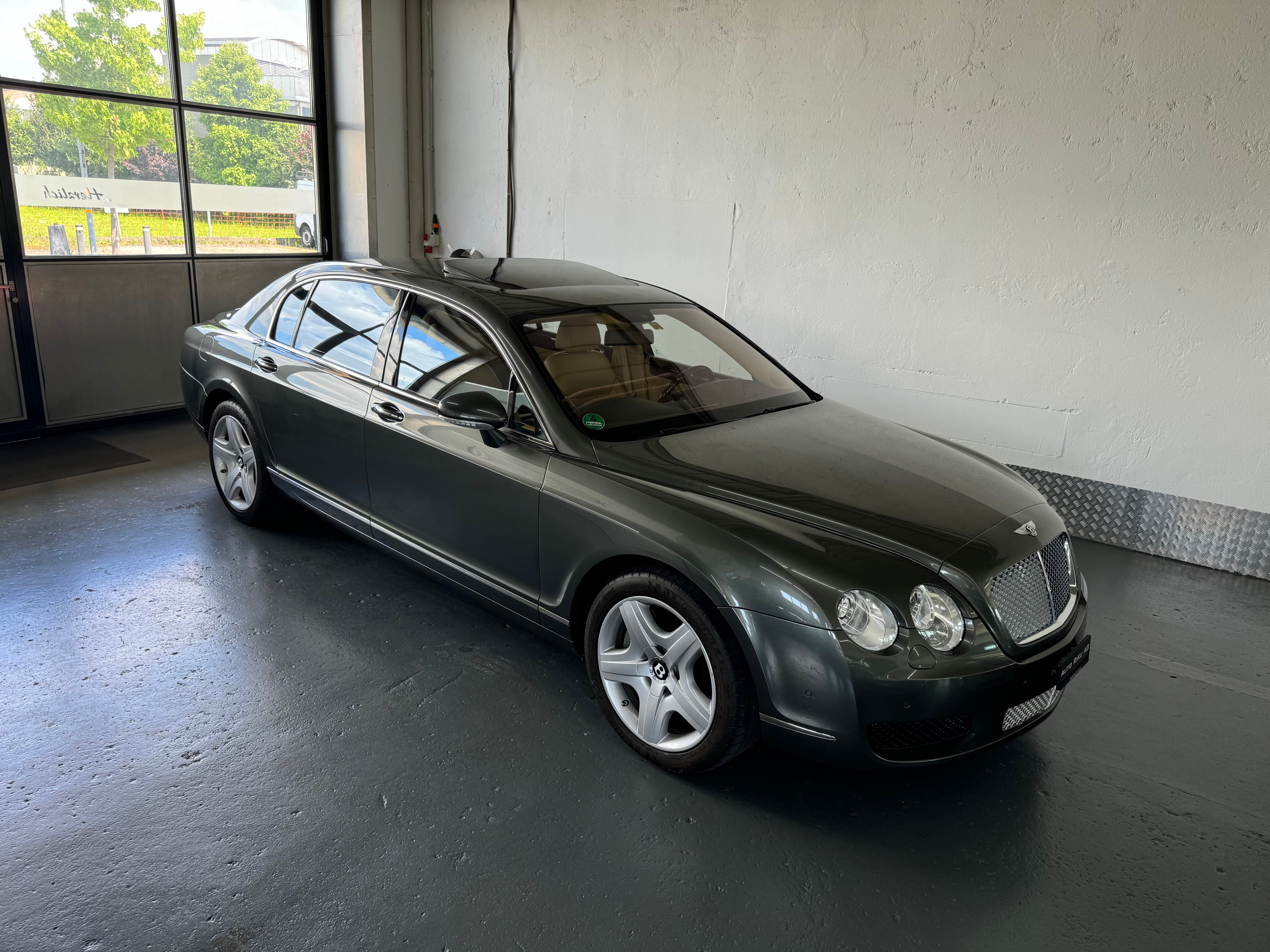 BENTLEY Continental Flying Spur 6.0