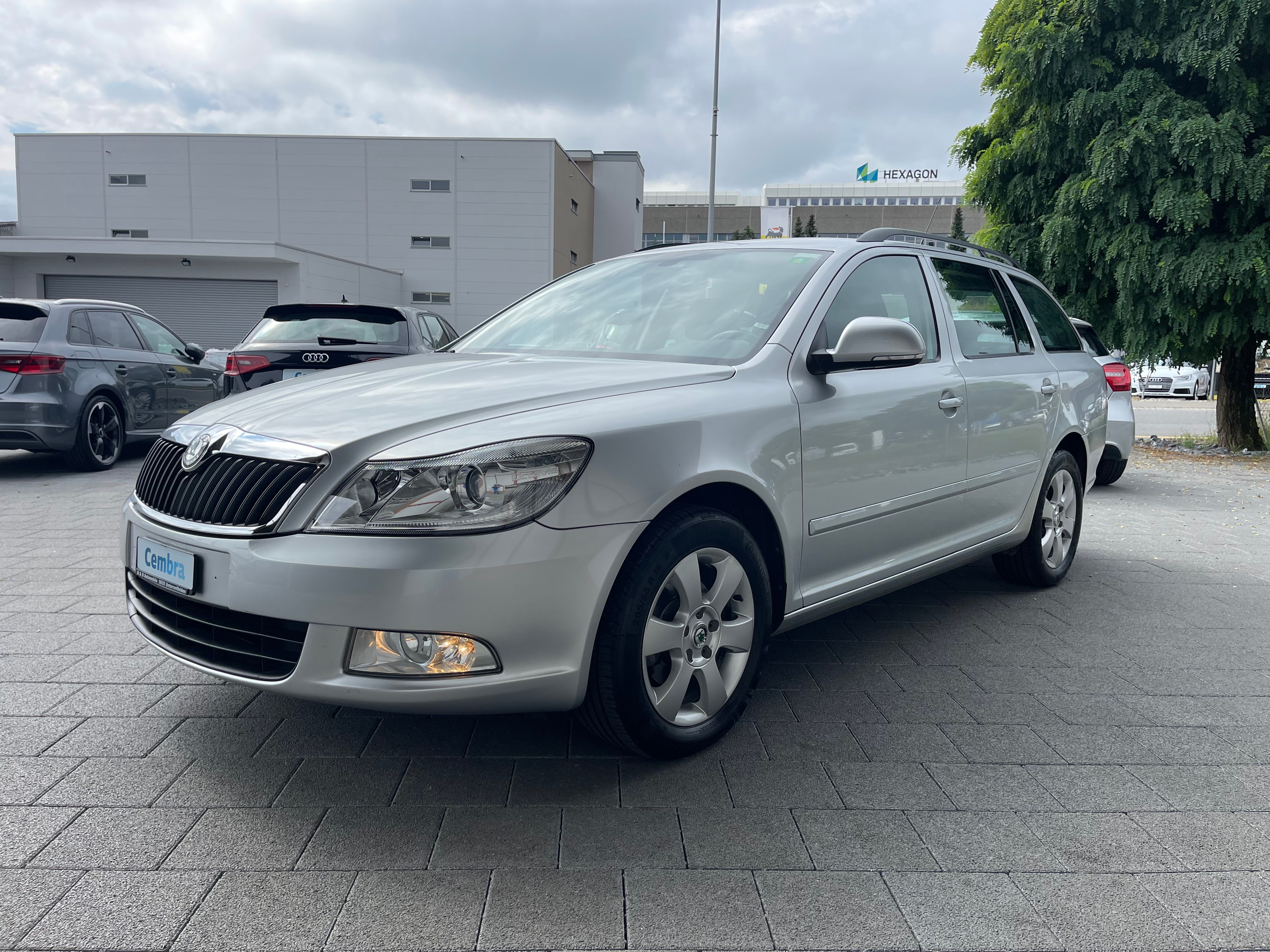 SKODA Octavia Combi 1.4 TSI Elegance DSG