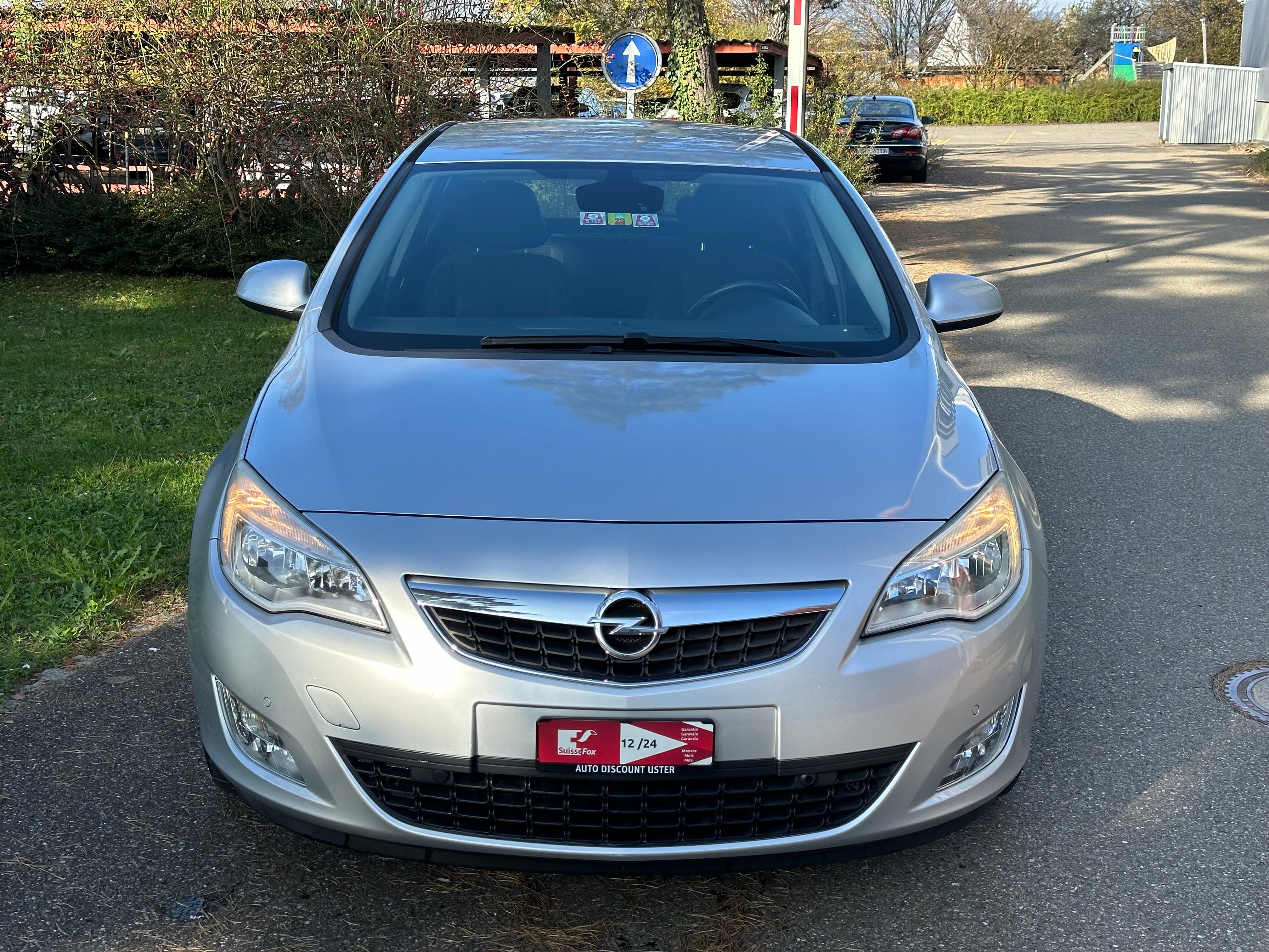 OPEL Astra 1.4i 16V Turbo Sport Automatic