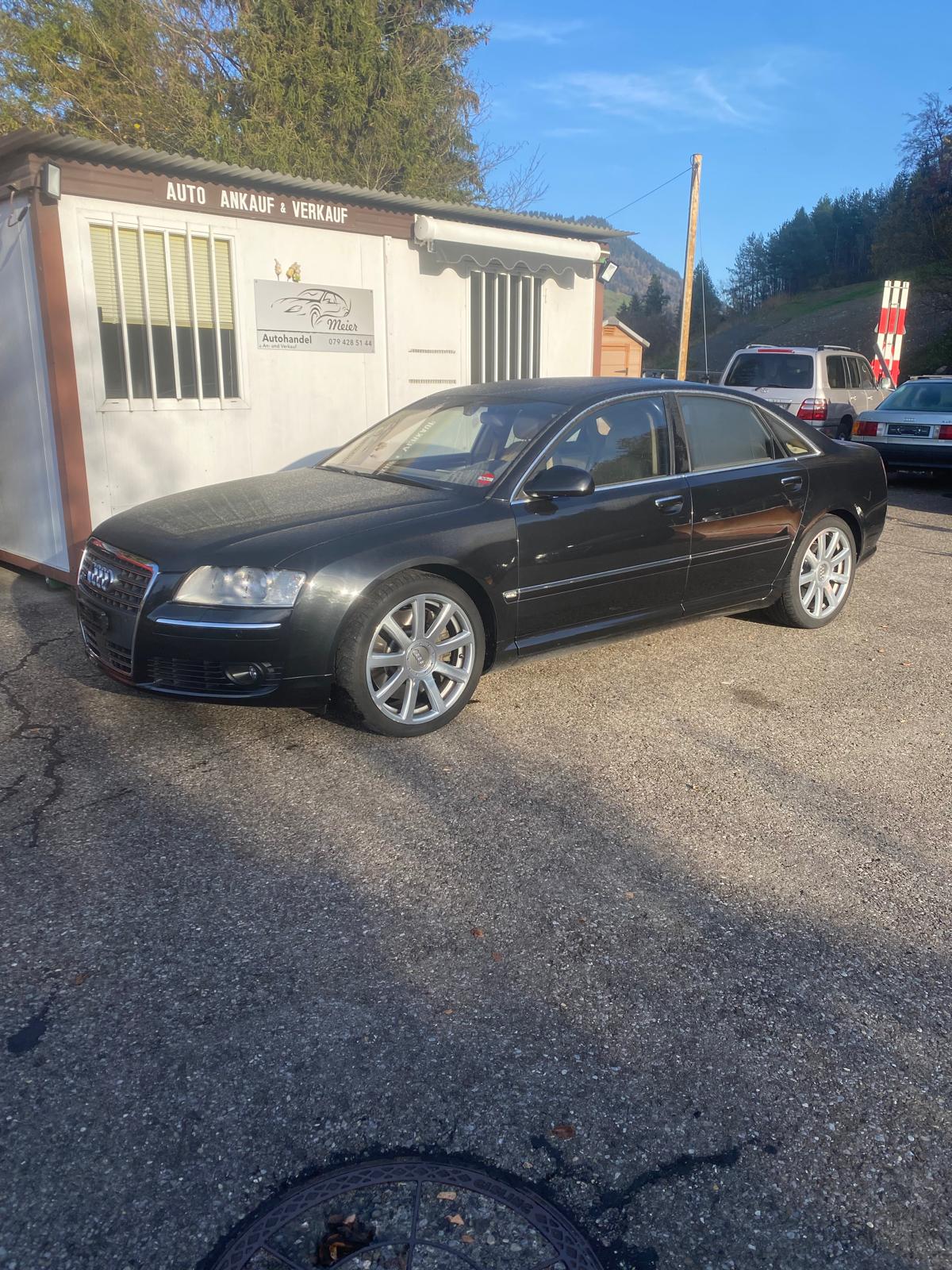 AUDI A8 L 6.0 quattro tiptronic