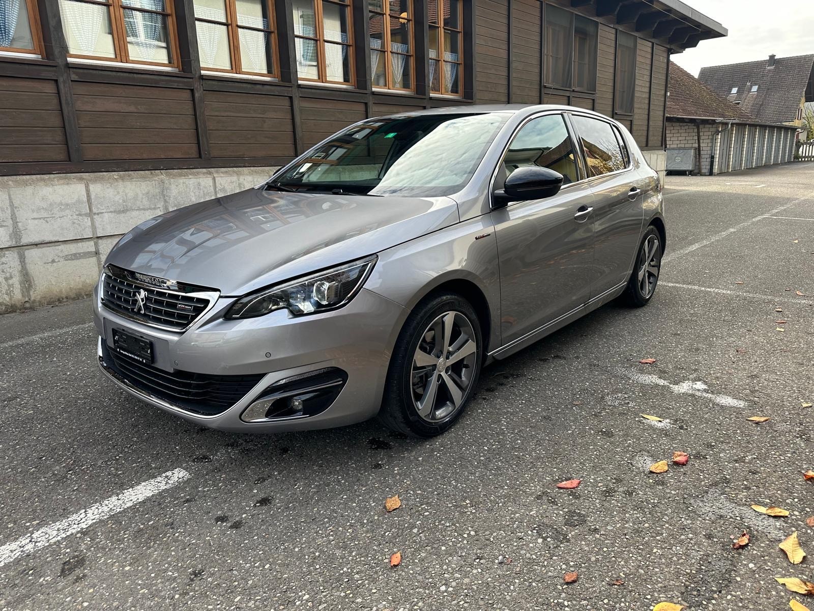 PEUGEOT 308 1.2 THP GT Line Automatic