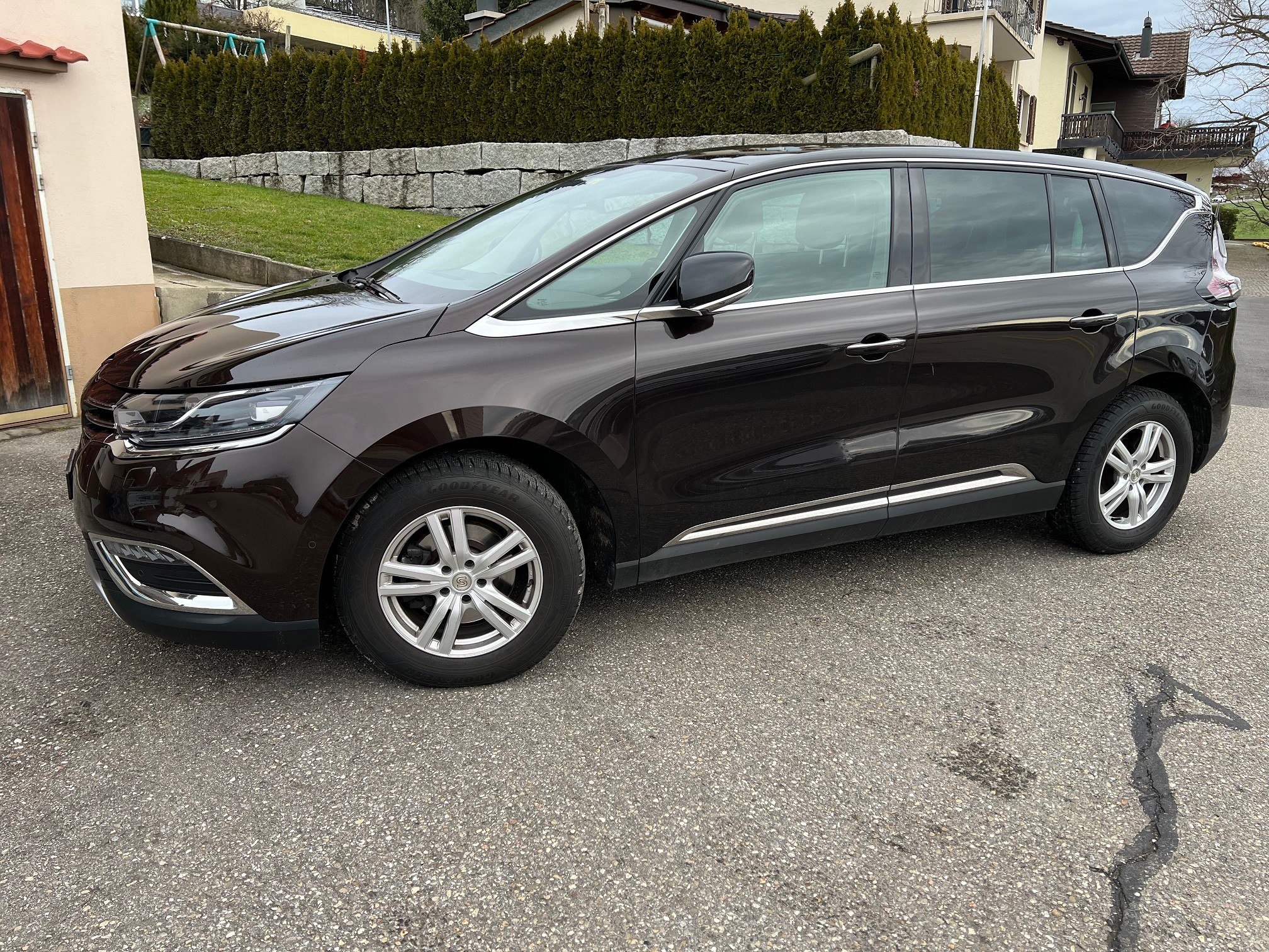 RENAULT Espace 1.6 dCi Swiss Edition EDC