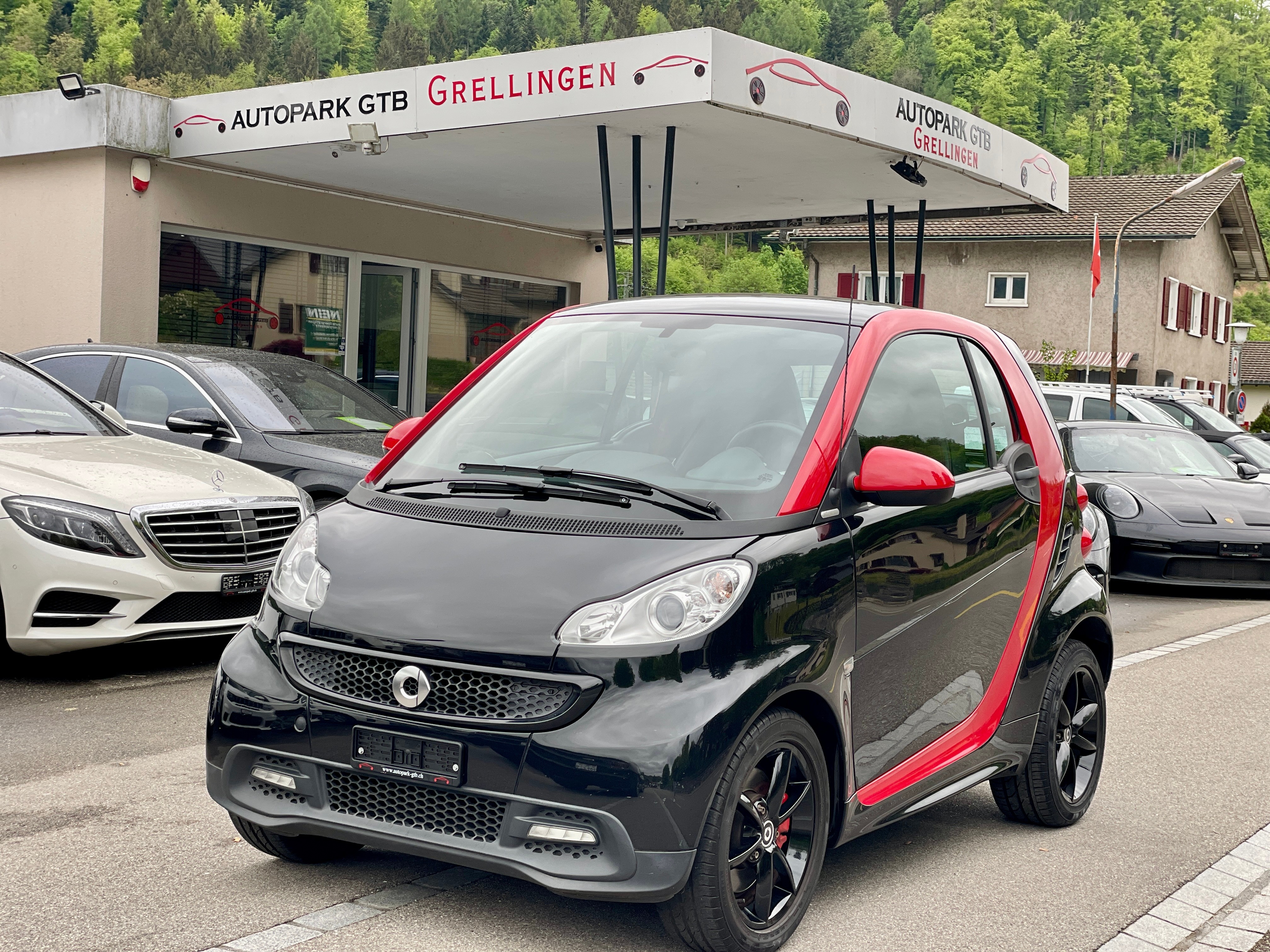 SMART fortwo sharpred softouch