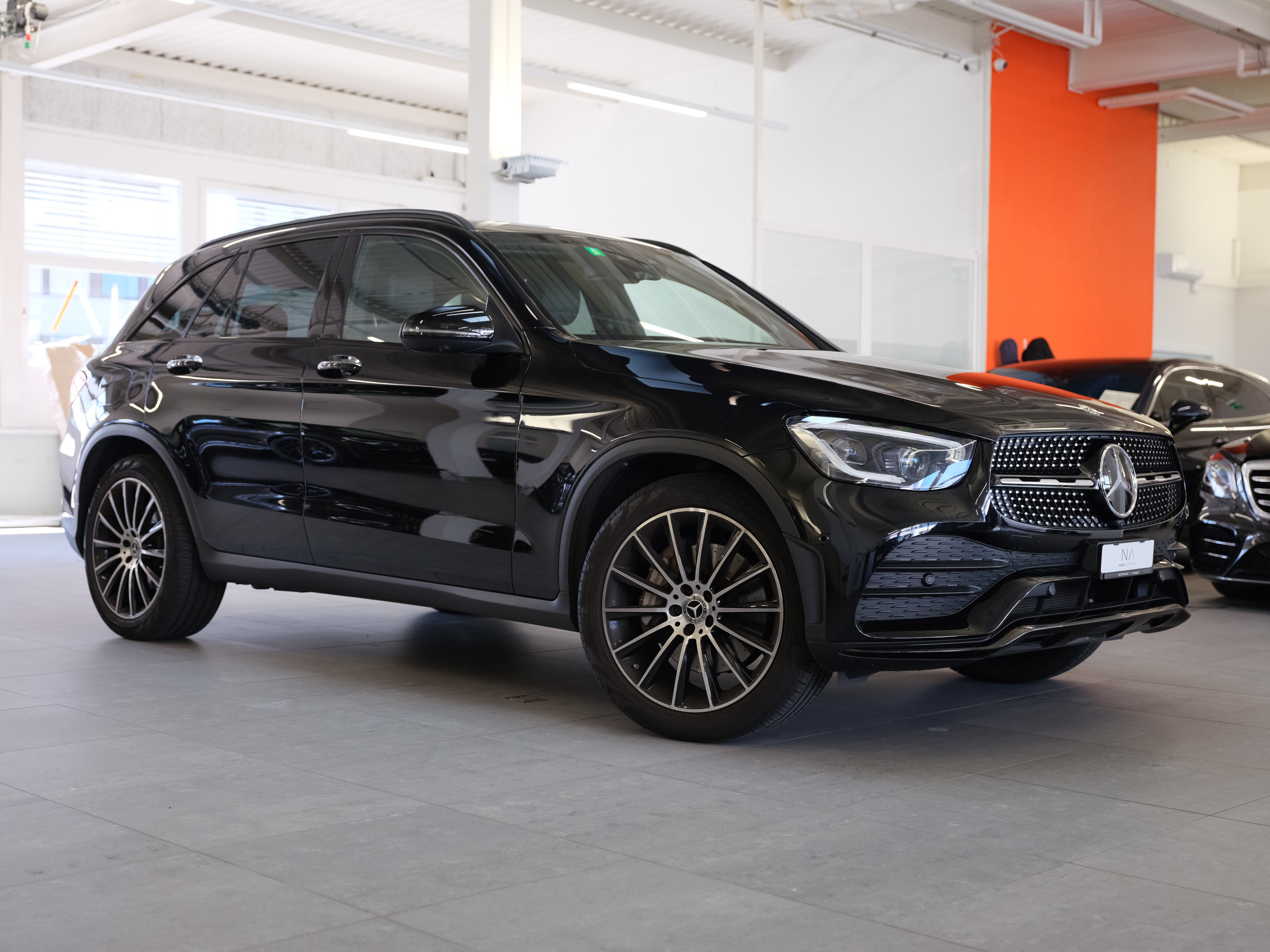 MERCEDES-BENZ GLC 220 d AMG Line 4Matic 9G-Tronic