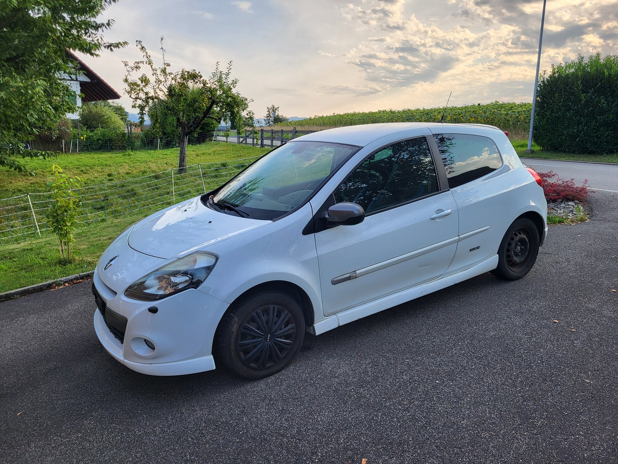 RENAULT Clio 1.6 16V Gordini GT