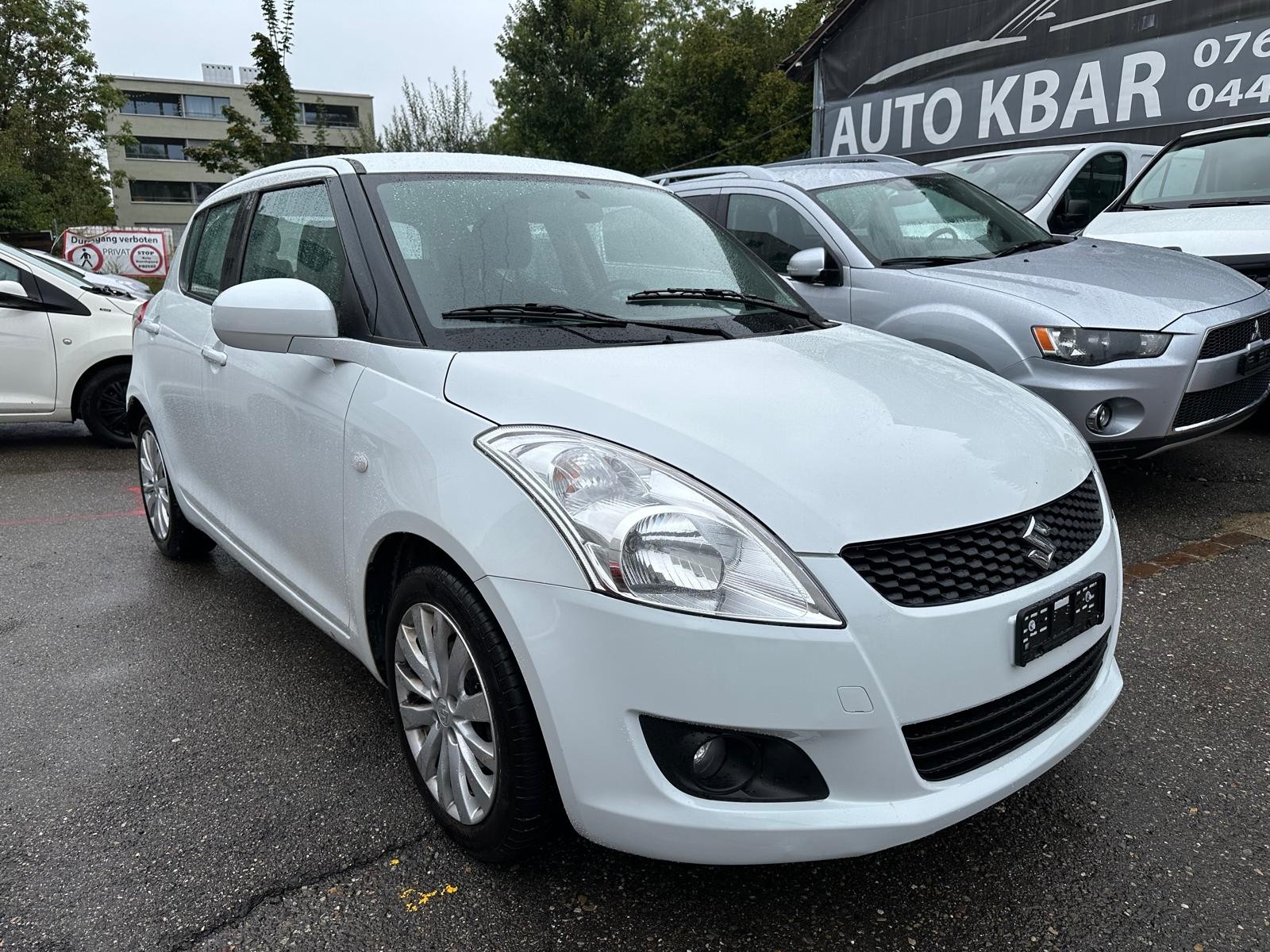 SUZUKI Swift 1.2i 16V GL Automatic