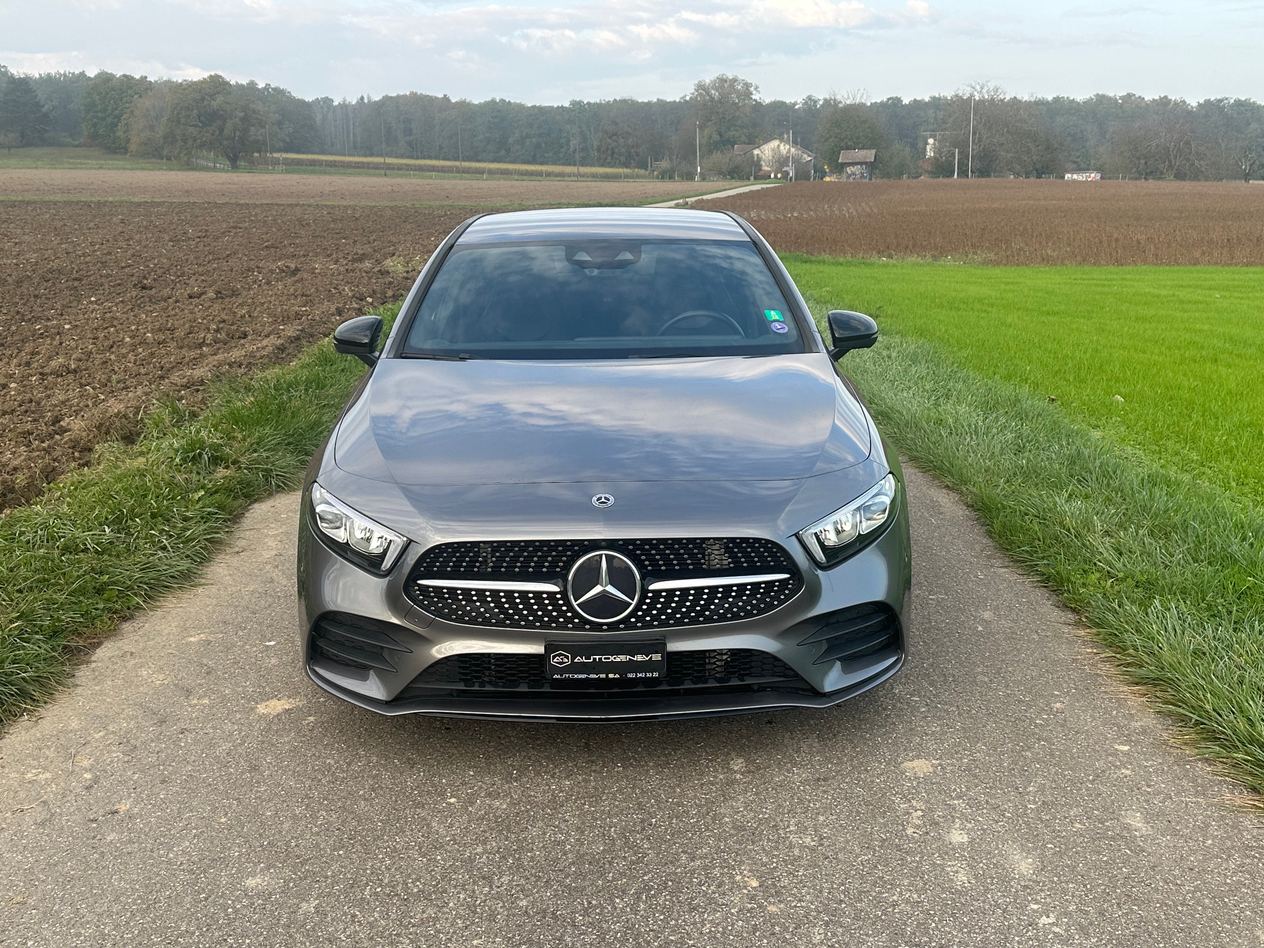 MERCEDES-BENZ A 200 AMG Line 7G-DCT