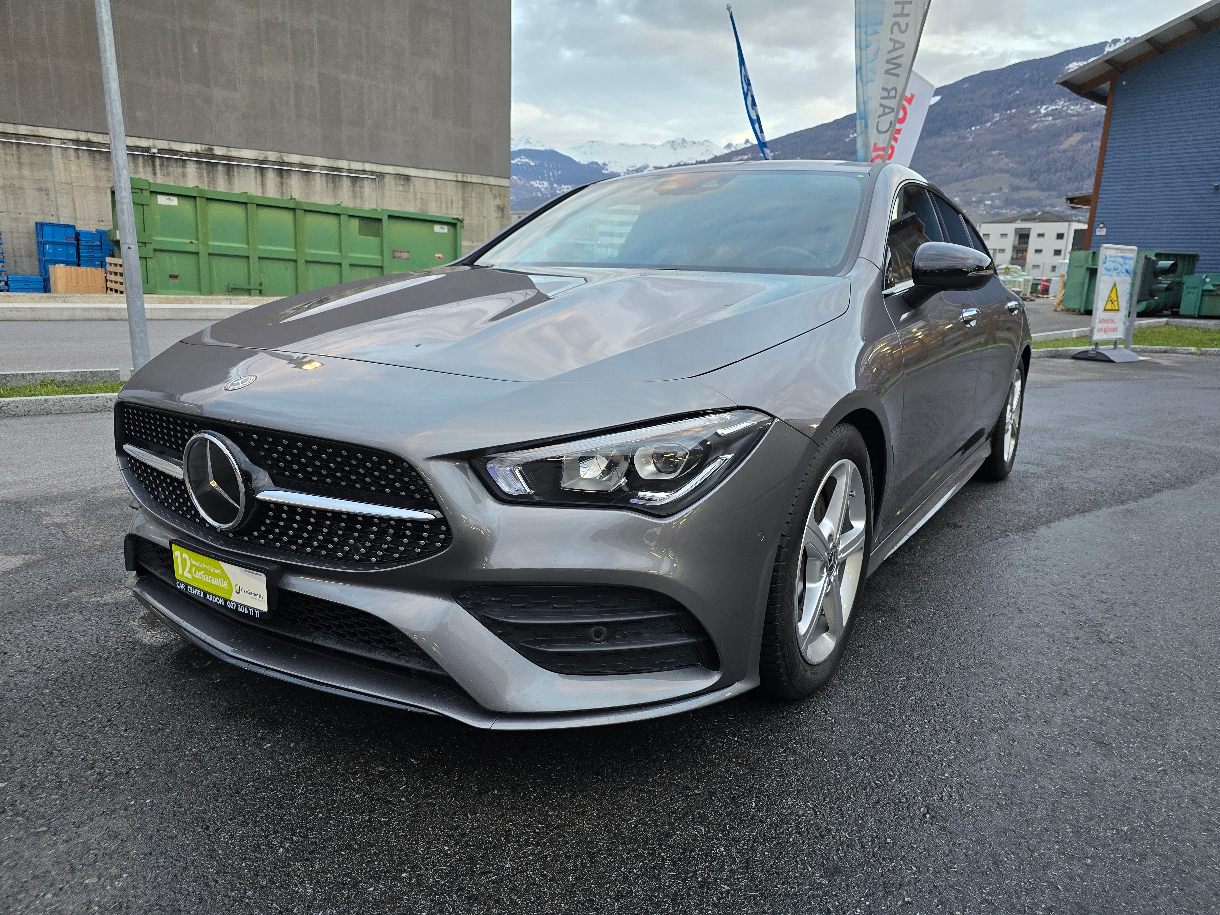 MERCEDES-BENZ CLA Shooting Brake 200 AMG Line 7G-DCT